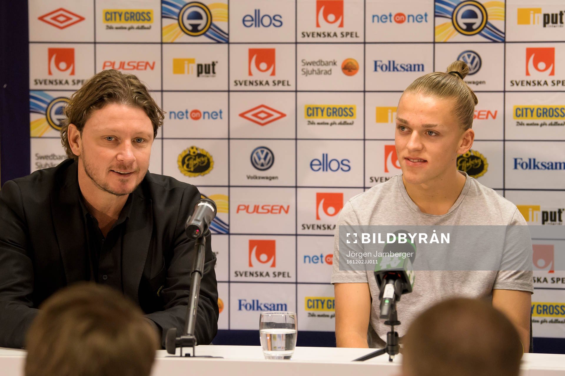 Elfsborgs klubbchef Stefan Andreasson och Jesper Karlsson