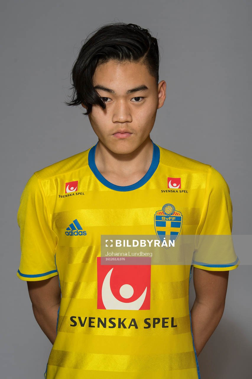 Isak Bråholm i P16/00-landslaget