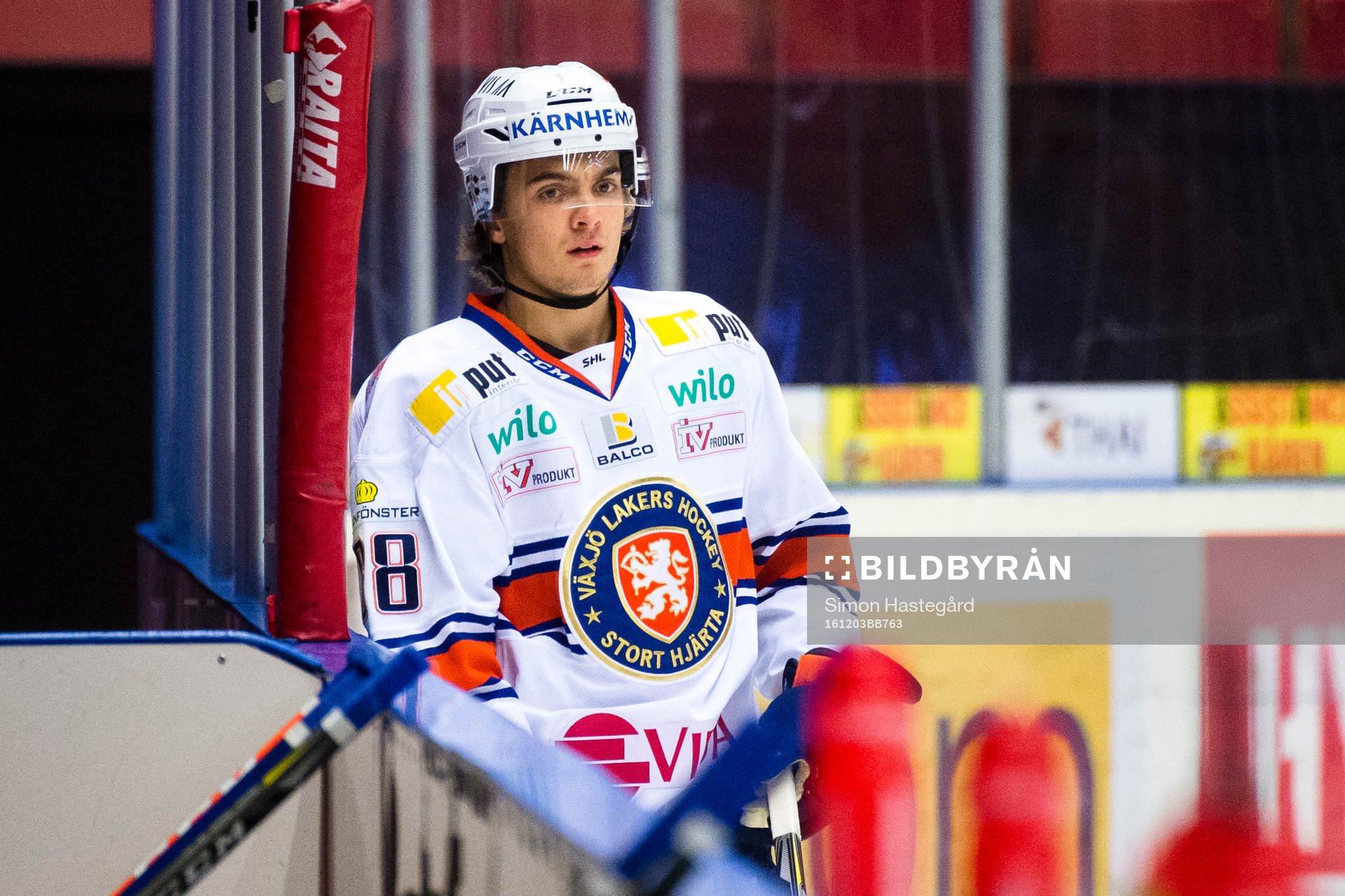 Växjös Adam Brodecki före ishockeymatchen i SHL mellan