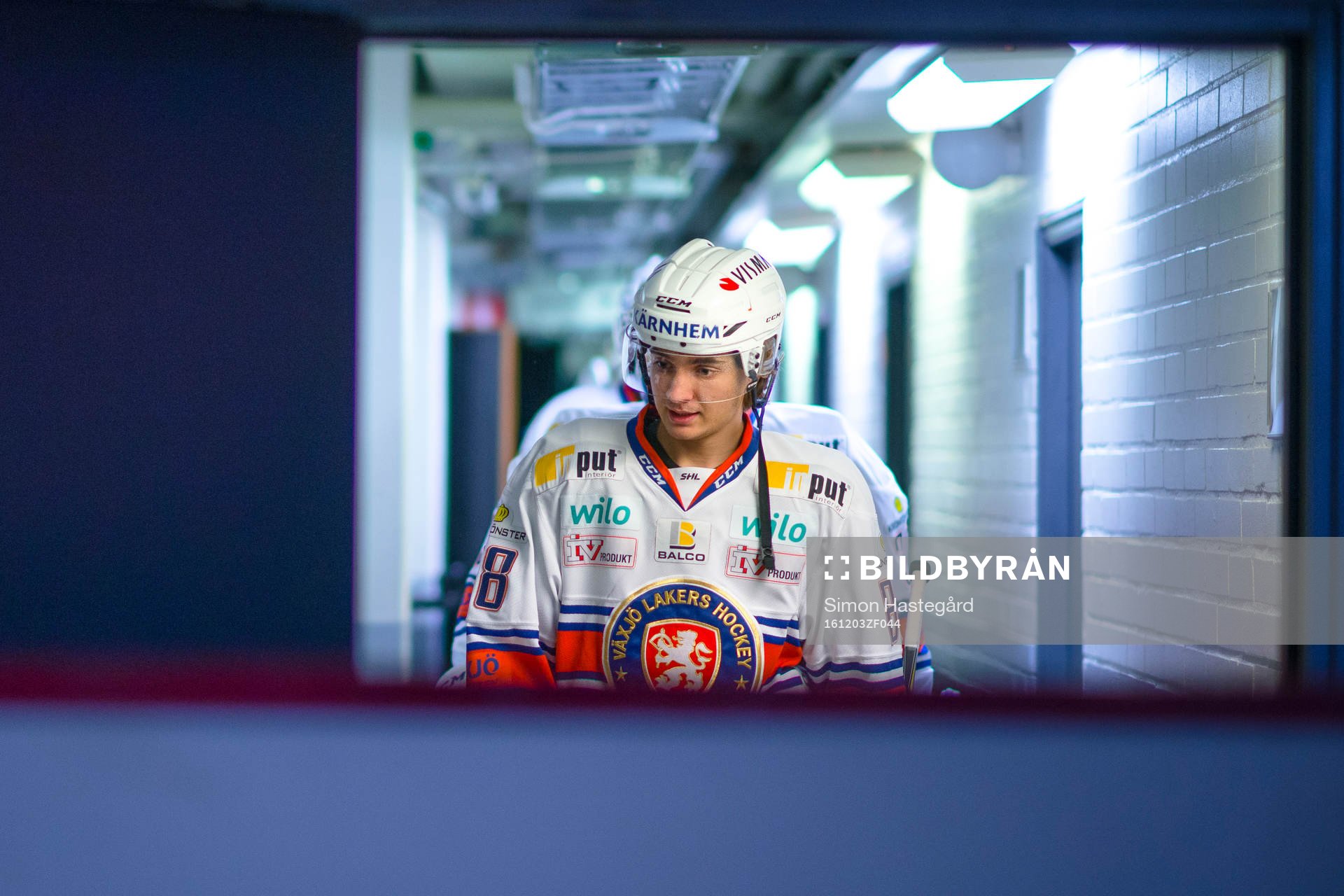 Växjös Adam Brodecki före ishockeymatchen i SHL mellan