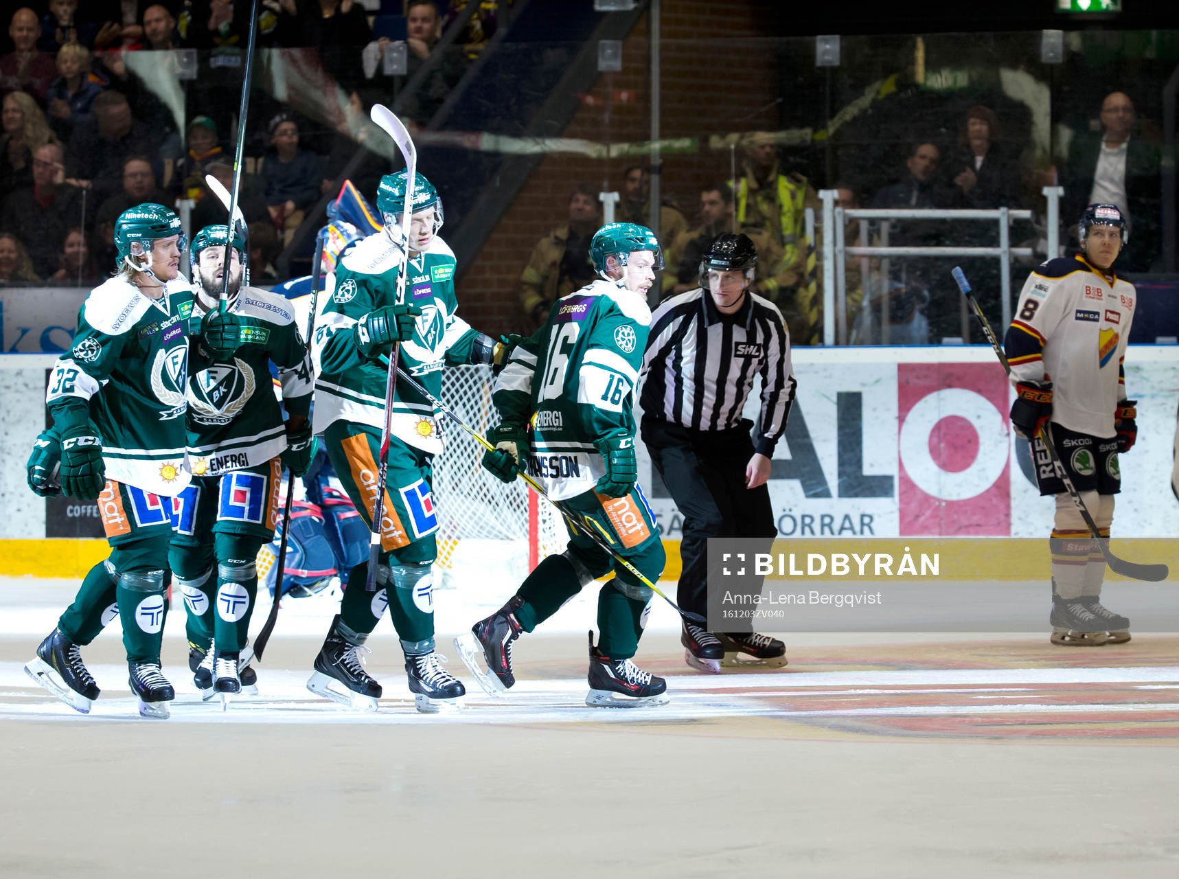 Färjestads Magnus Nygren jublar