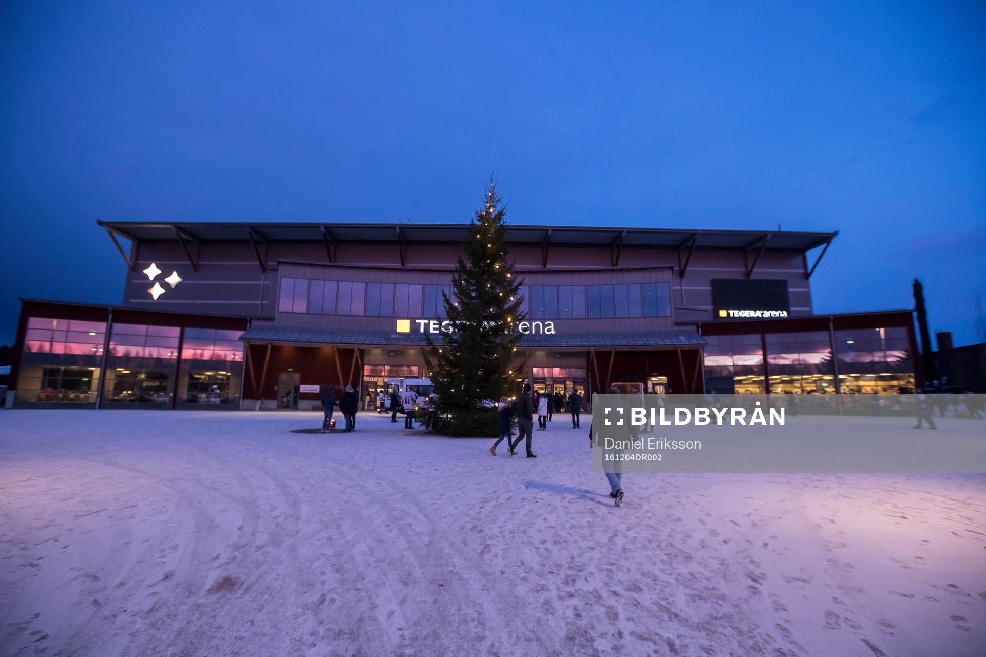 Tegera Arena exteriör innan ishockeymatchen i SHL mellan