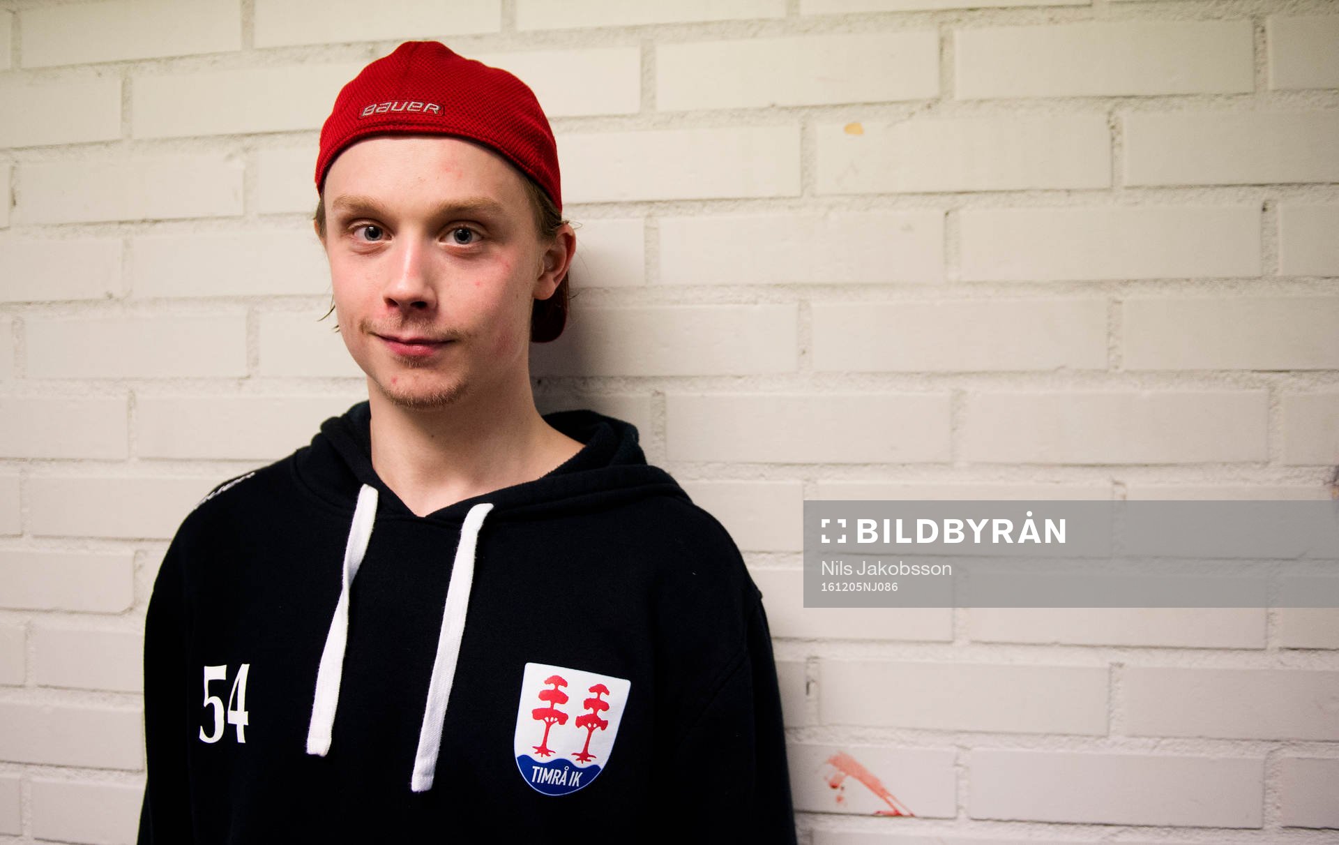 Timrås Jonathan Dahlén poserer för ett porträtt