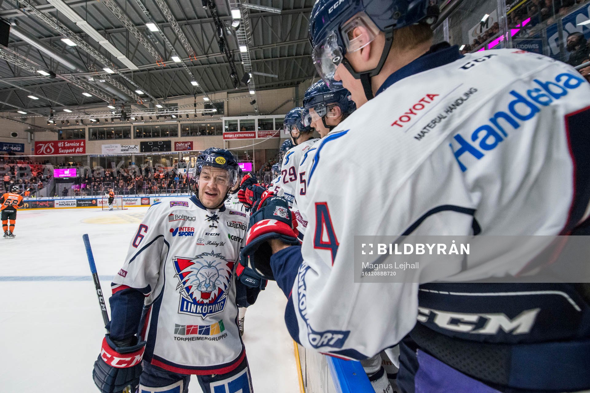 Linköpings Niklas Fogström jublar