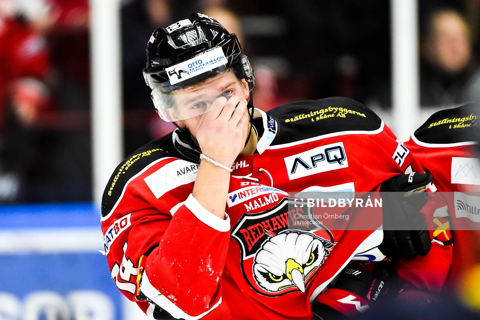 Malmö Redhawks Carl-Johan Lerby har ont