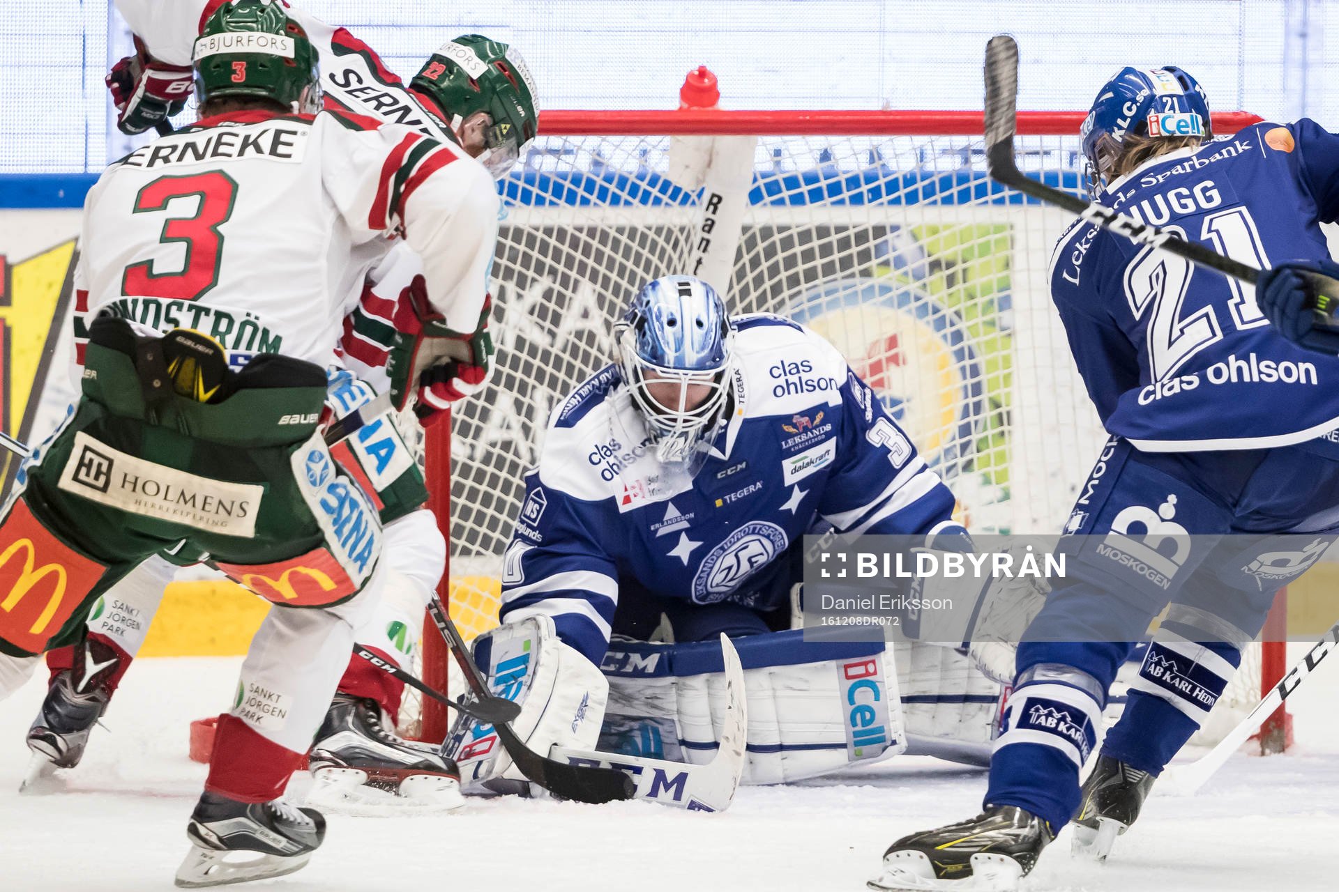 räddning av Leksands målvakt Henrik Haukeland Frölundas