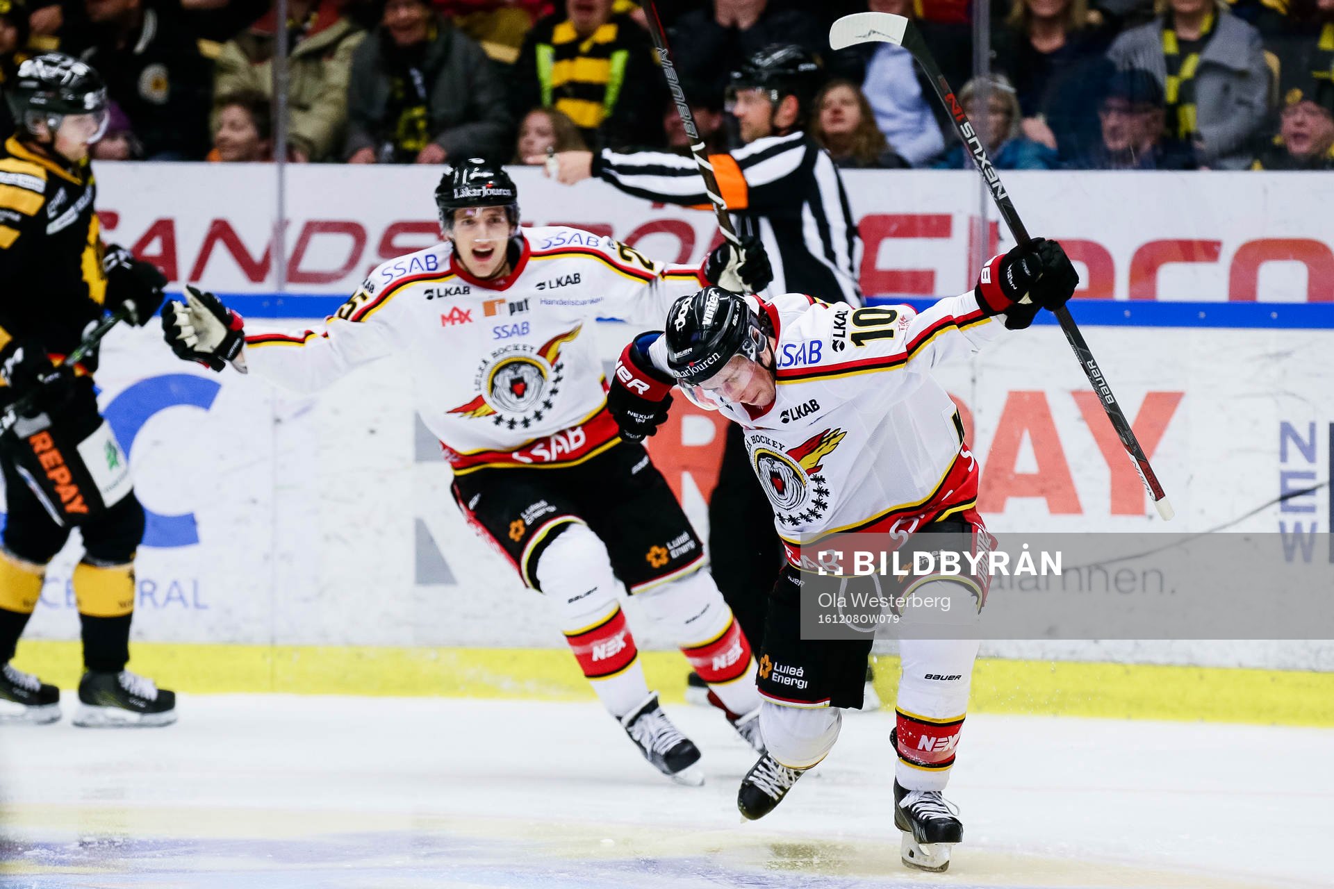Luleås Tim Kennedy och Anton Hedman jublar