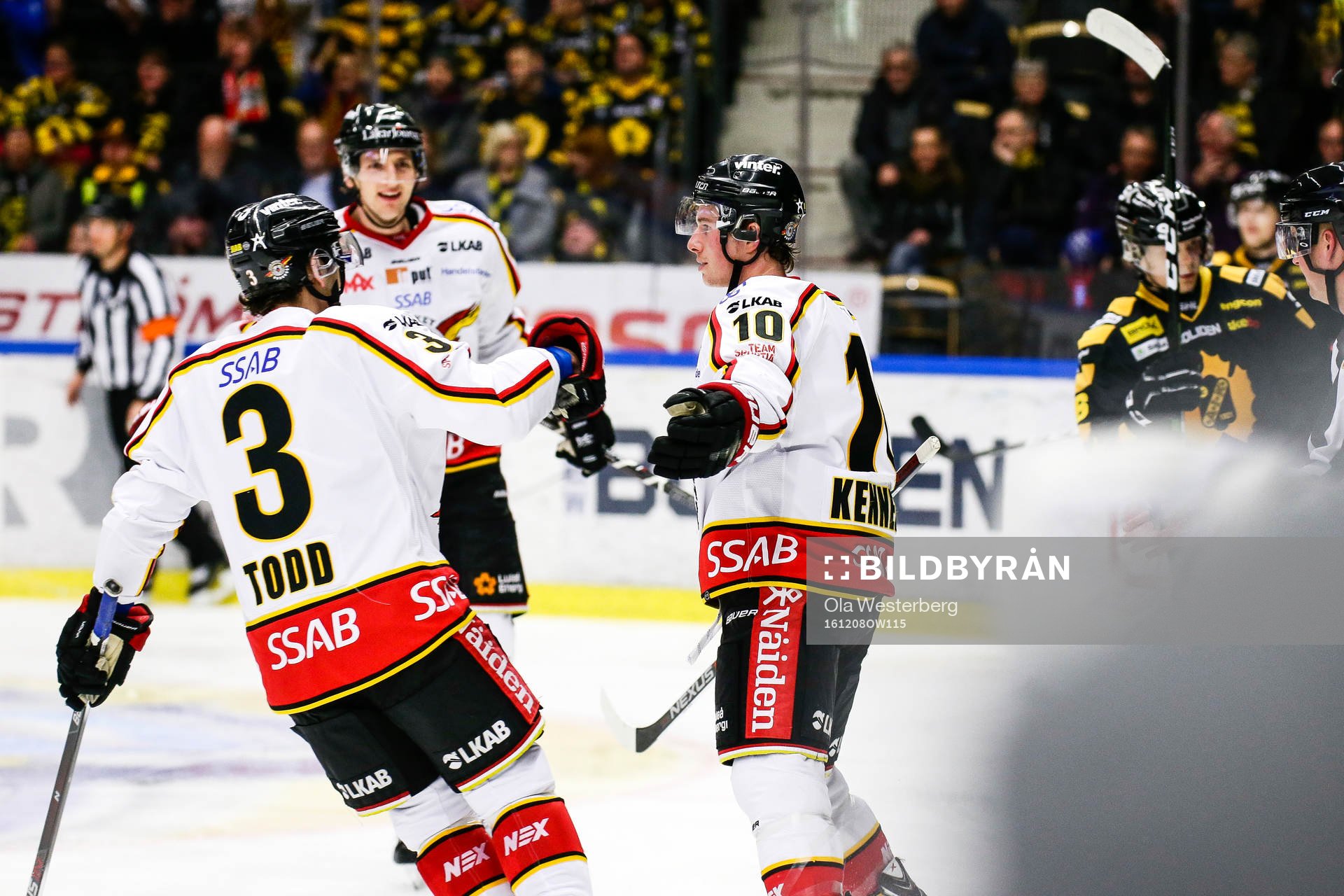 Luleås Tim Kennedy  jublar
