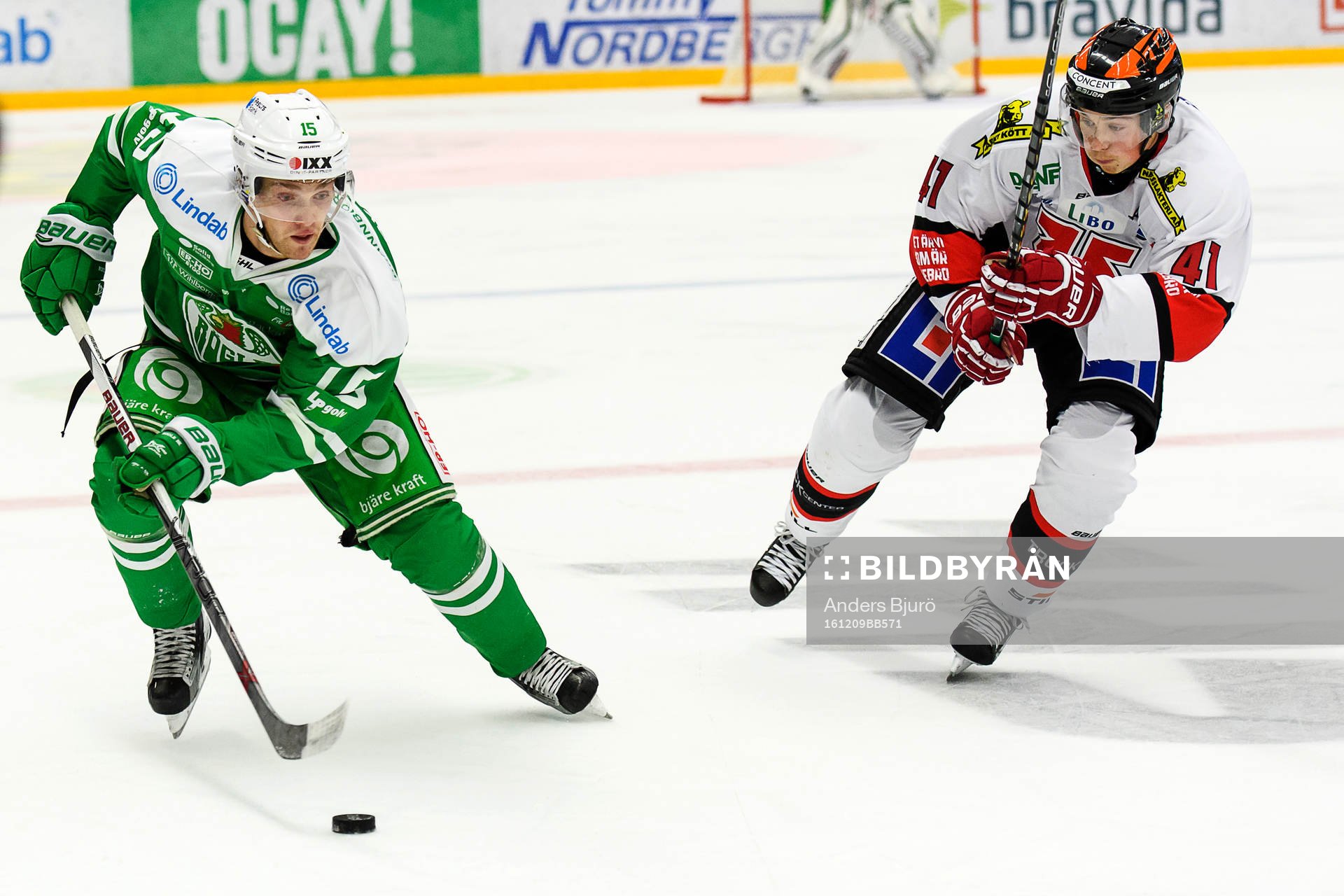 Rögles Simon Ryfors och Örebros Joel Mustonen