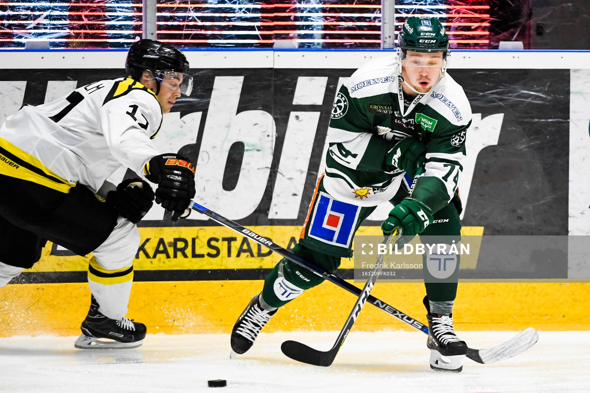 Brynäs Pathrik Westerholm och Färjestads Rasmus Asplund