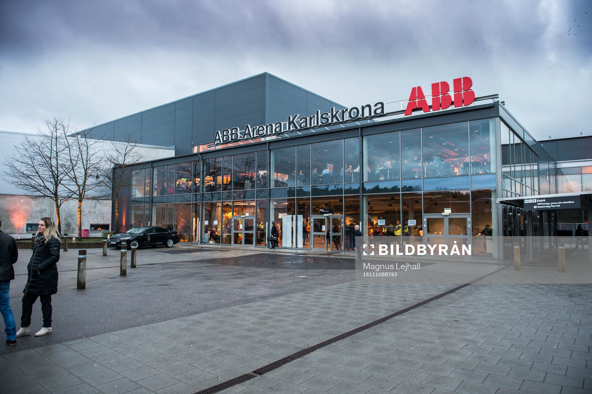 ABB arena Rosenholm innan ishockeymatchen i SHL mellan