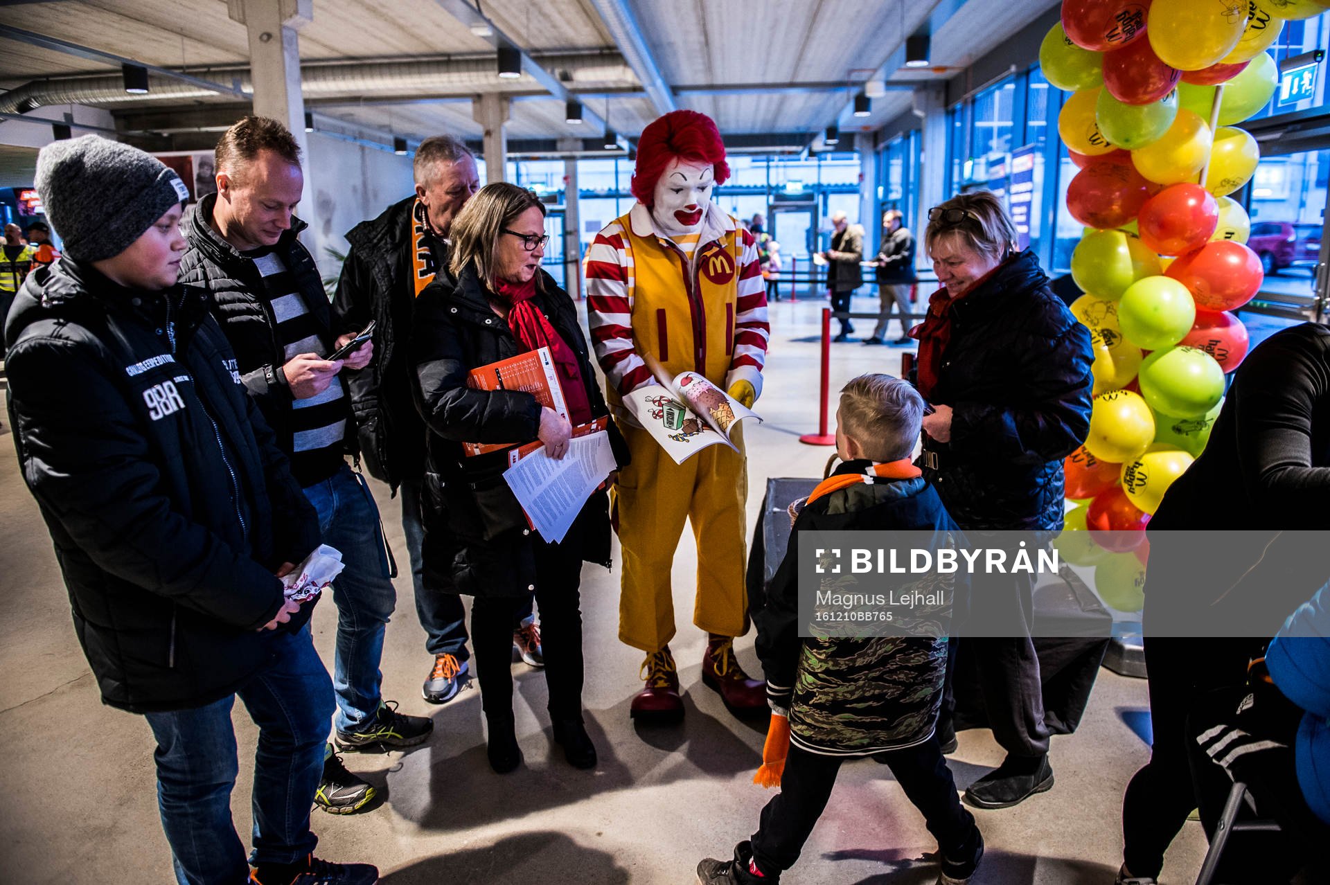 Ronald McDonald trollar