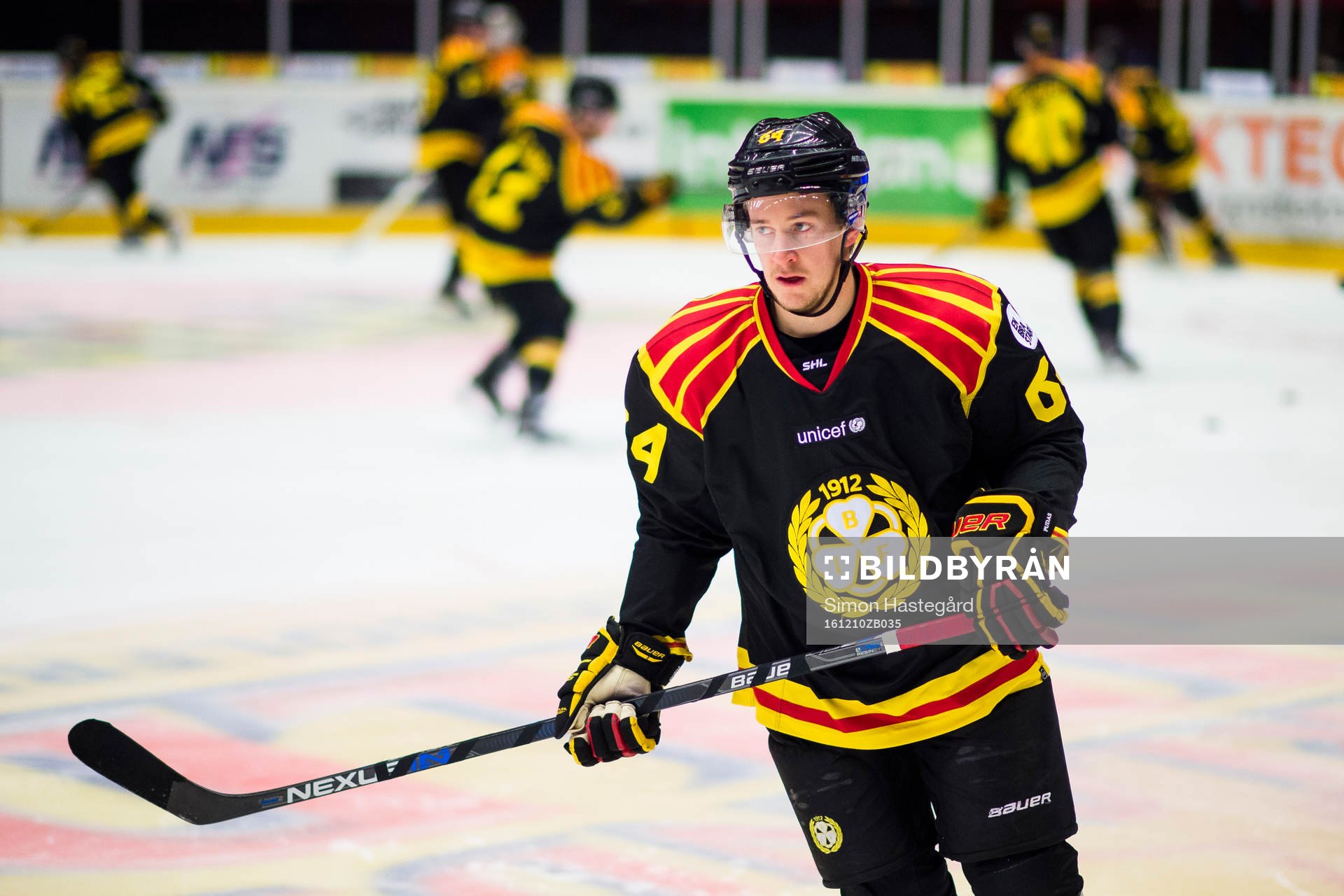 Brynäs Jonathan Pudas före ishockeymatchen i SHL mellan