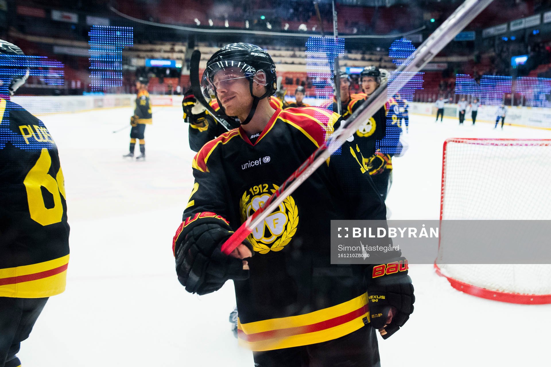 Brynäs Gustaf Thorell jublar