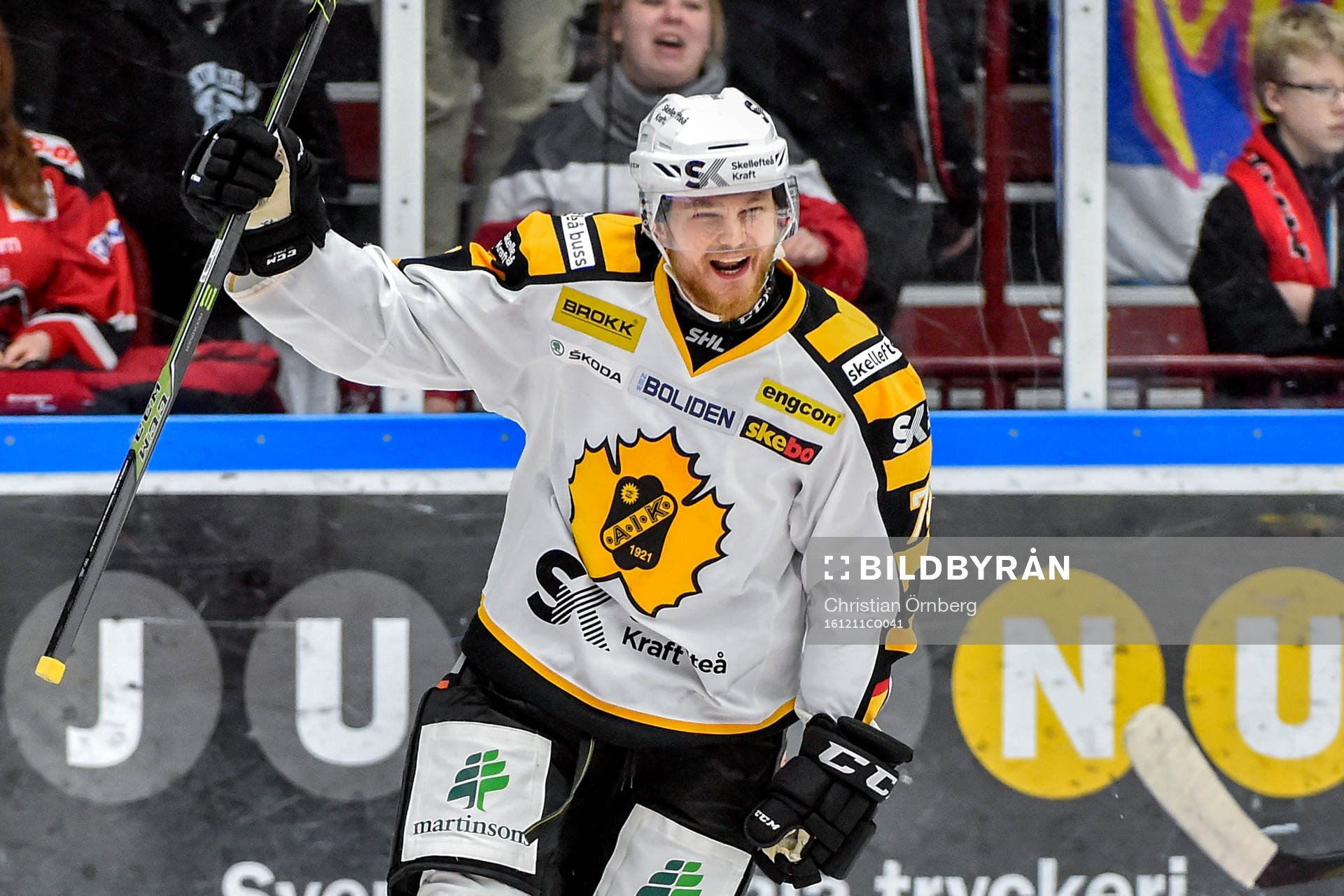 Skellefteås Sam Marklund  jublar