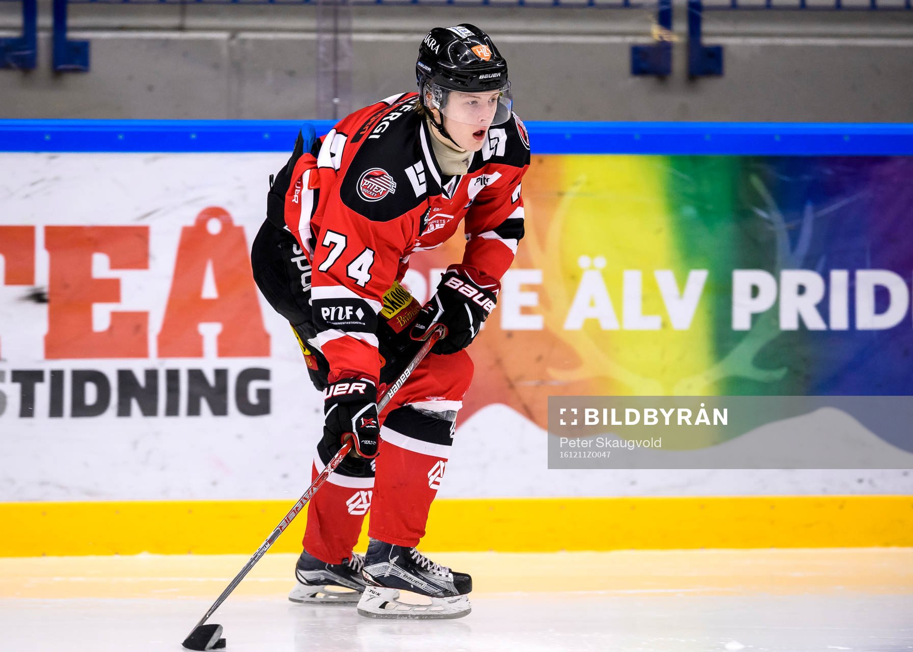 Piteås Petter Mäkitalo med pucken