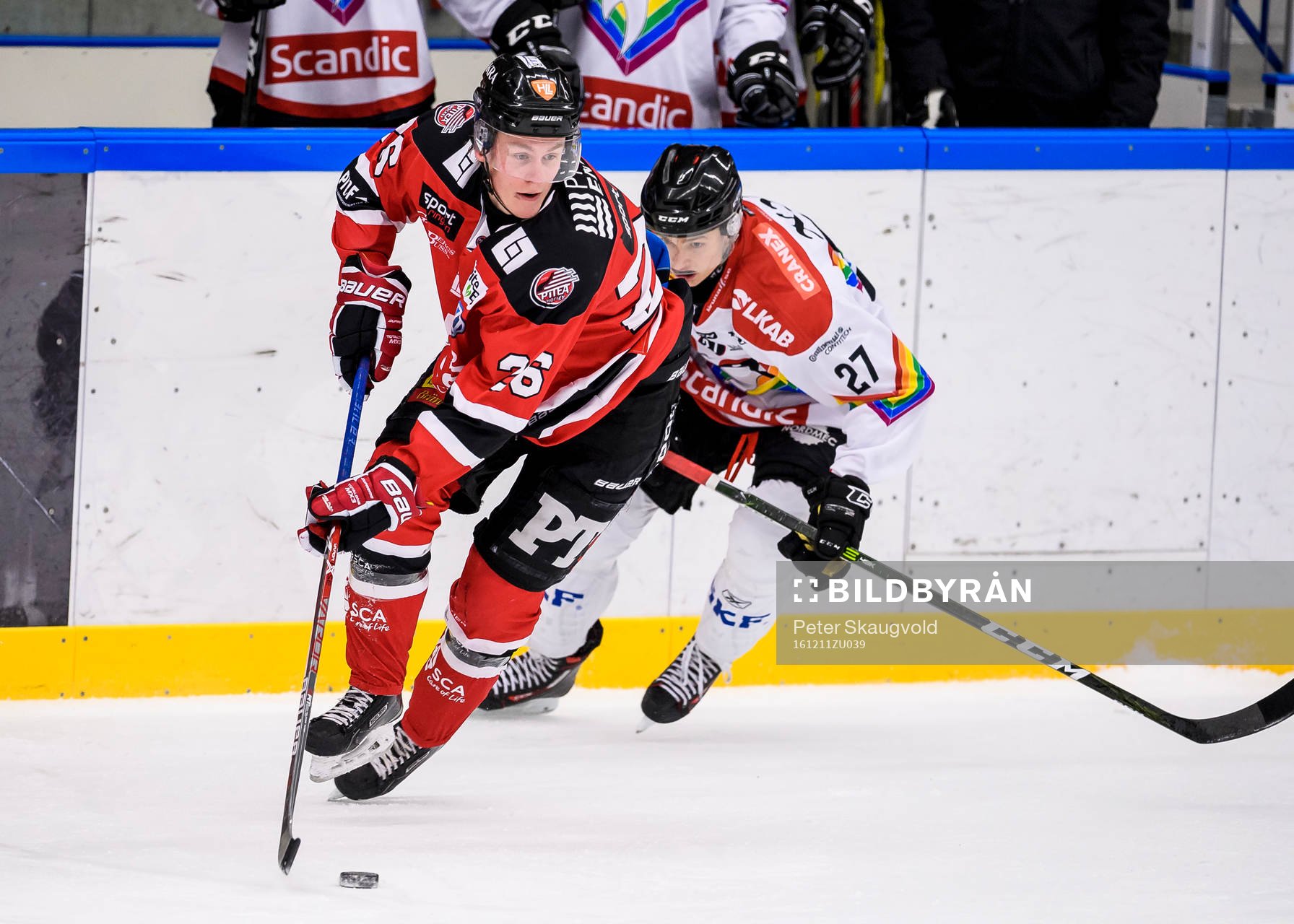 Piteås Emil Wrenman med pucken