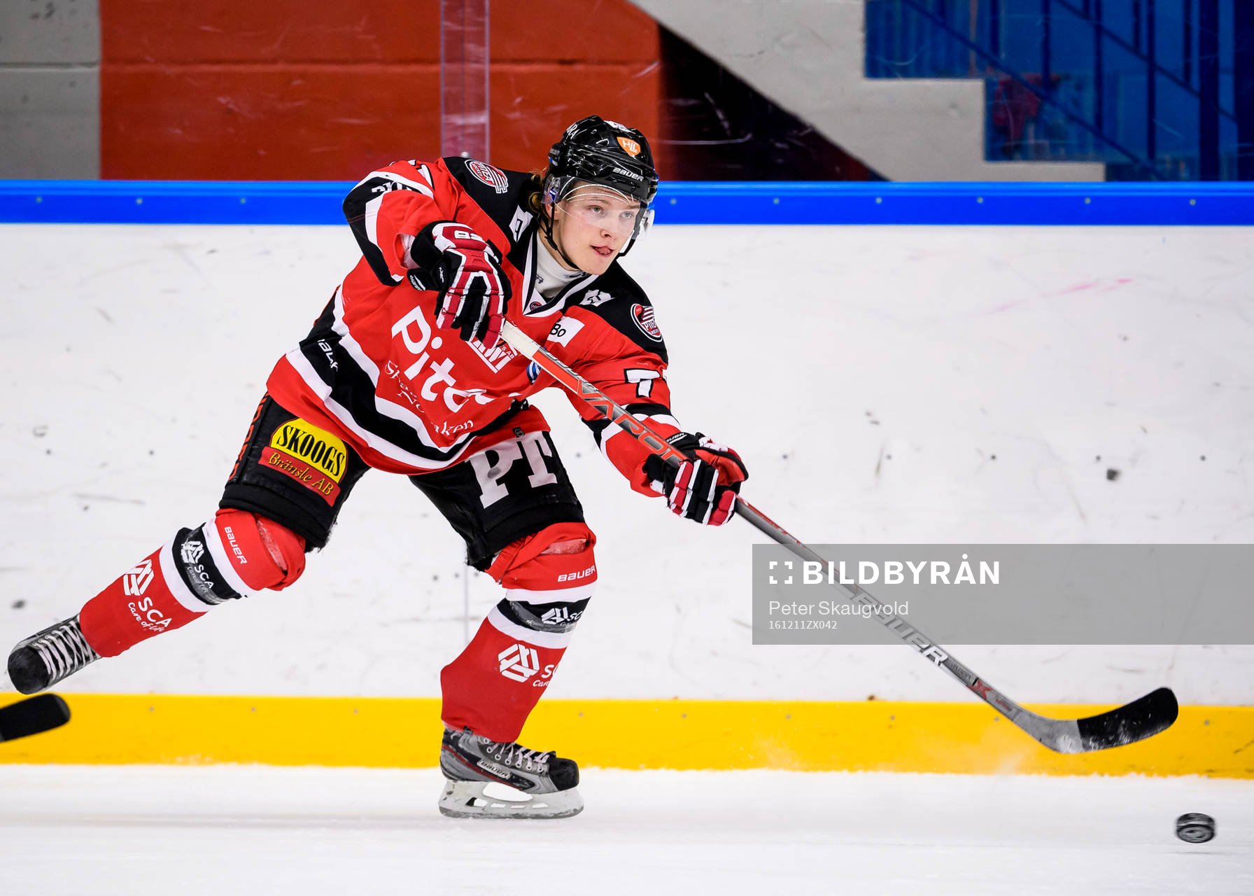Piteås Isak Pantzare med pucken