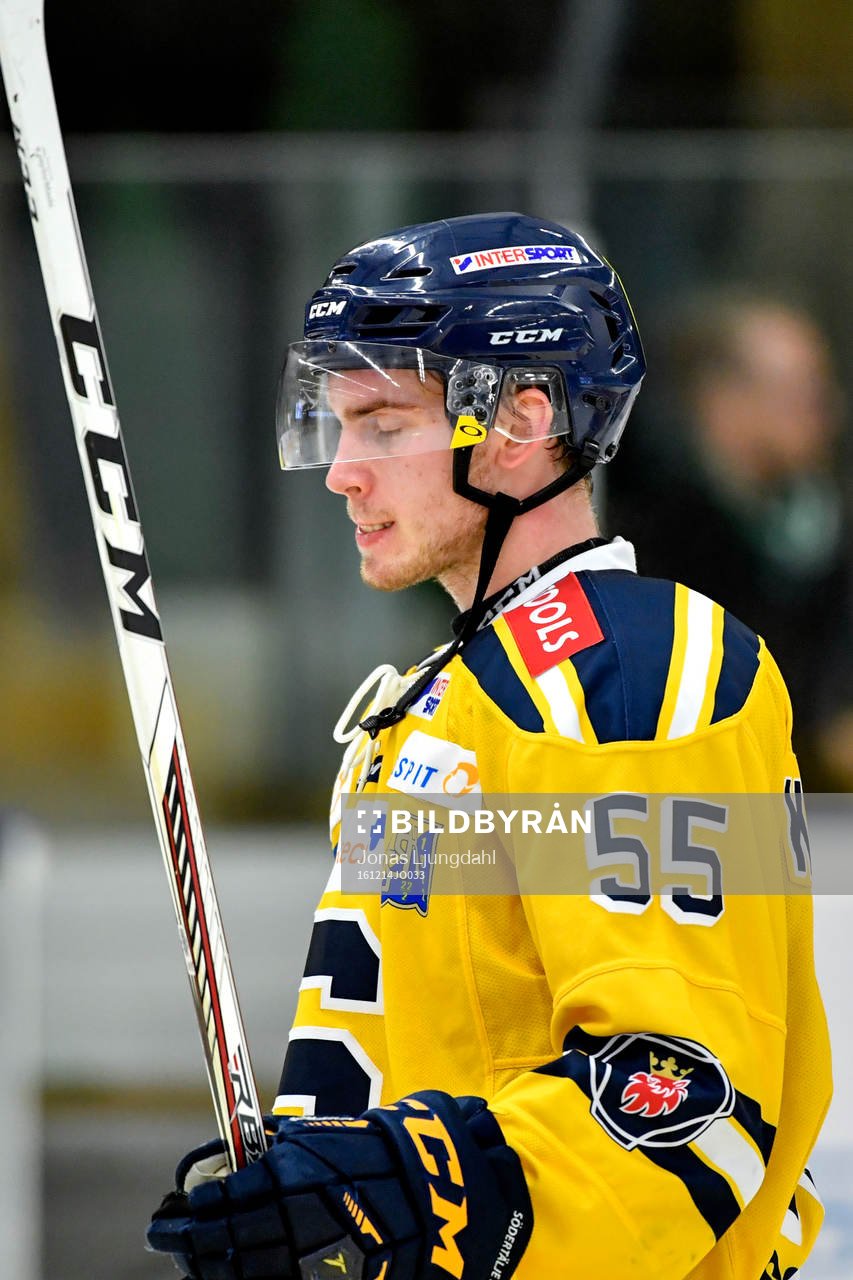 Södertäljes Patrik Kallmert deppar
