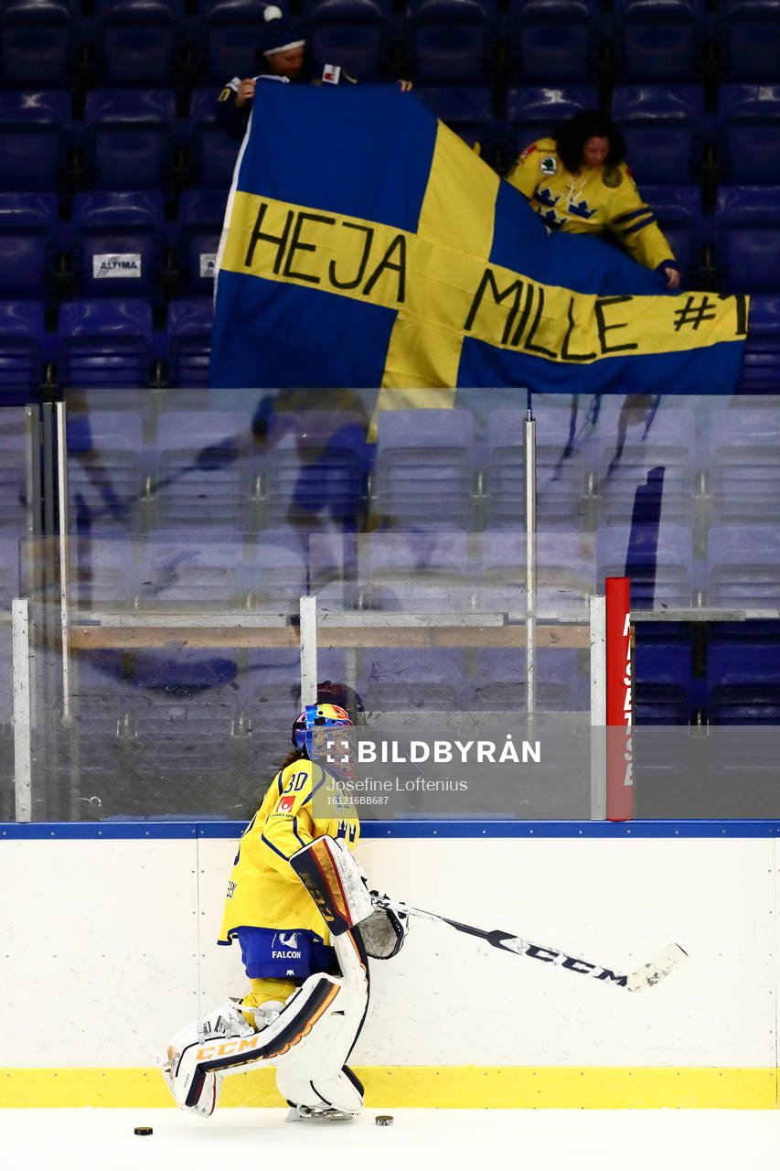 Sveriges målvakt Lovisa Berndtsson
