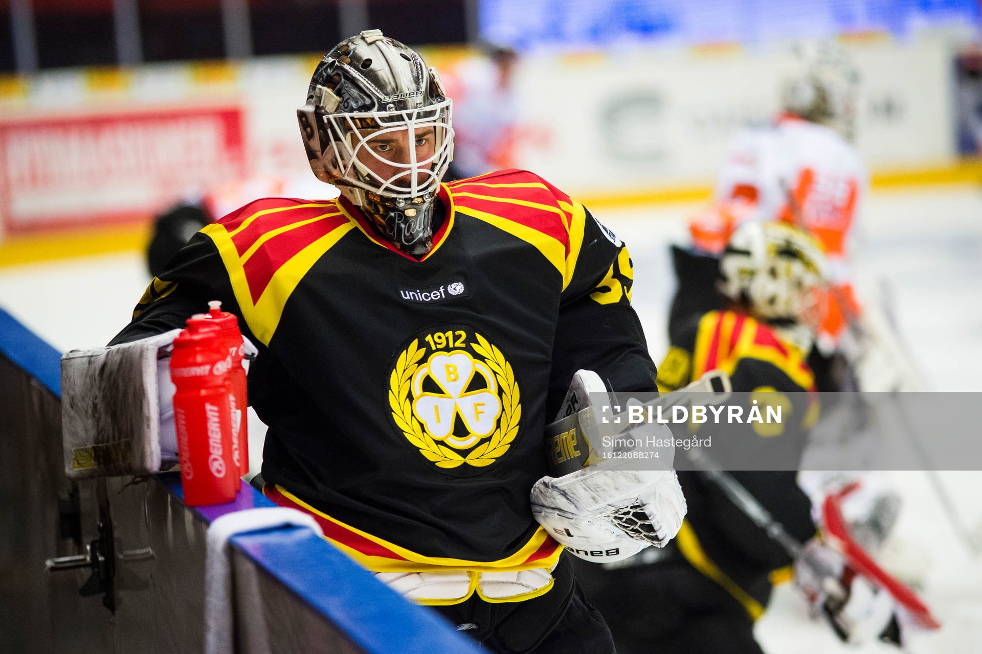 Brynäs målvakt David Rautio före ishockeymatchen i SHL
