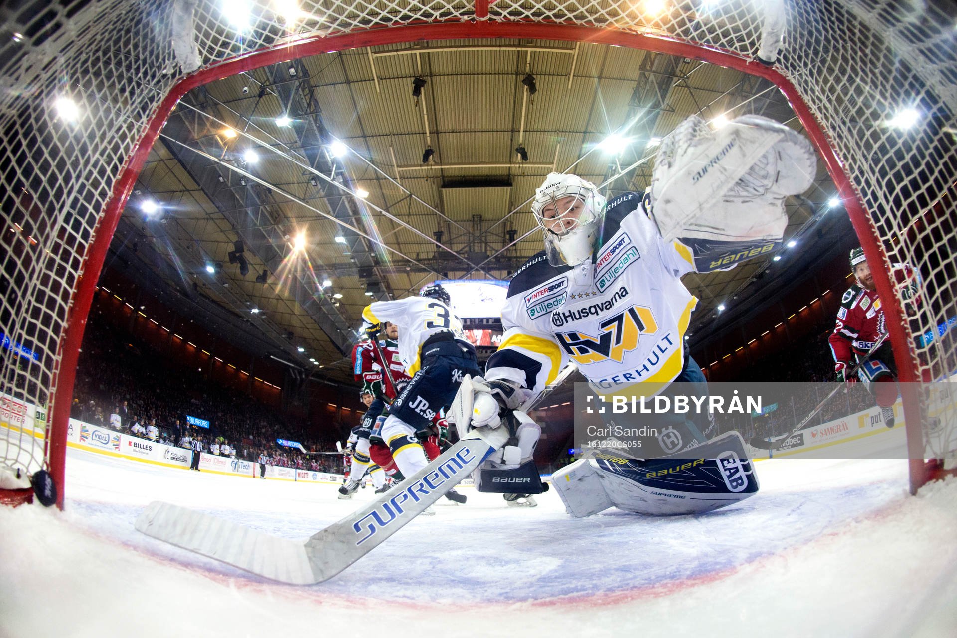 s målvakt Linus Söderström