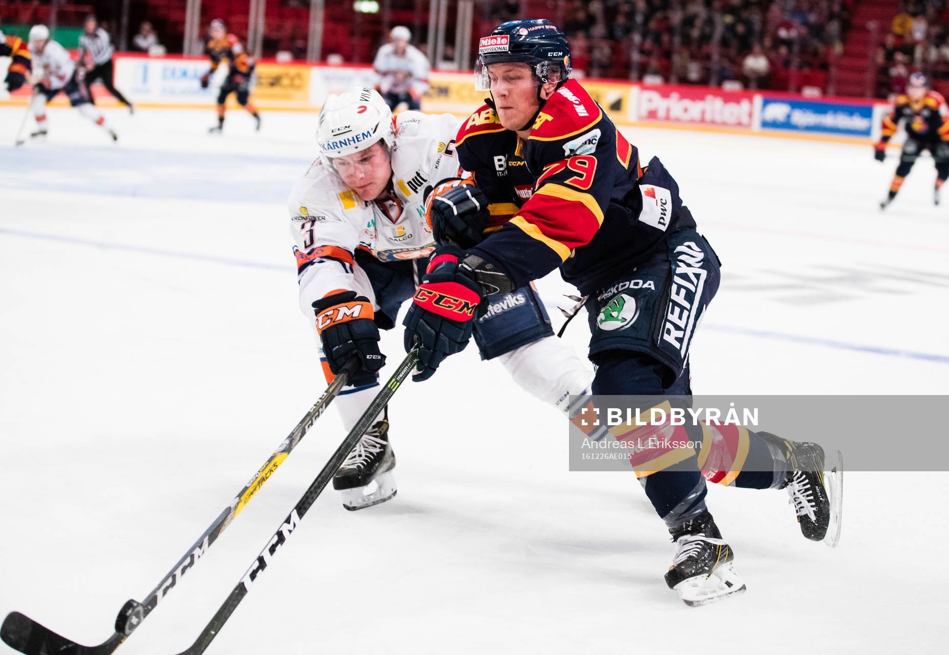 Växjös Oliver Bohm och Djurgårdens Patrik Lundh