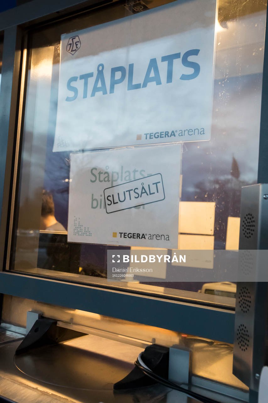 Slutsålt innan ishockeymatchen i SHL mellan Leksand och