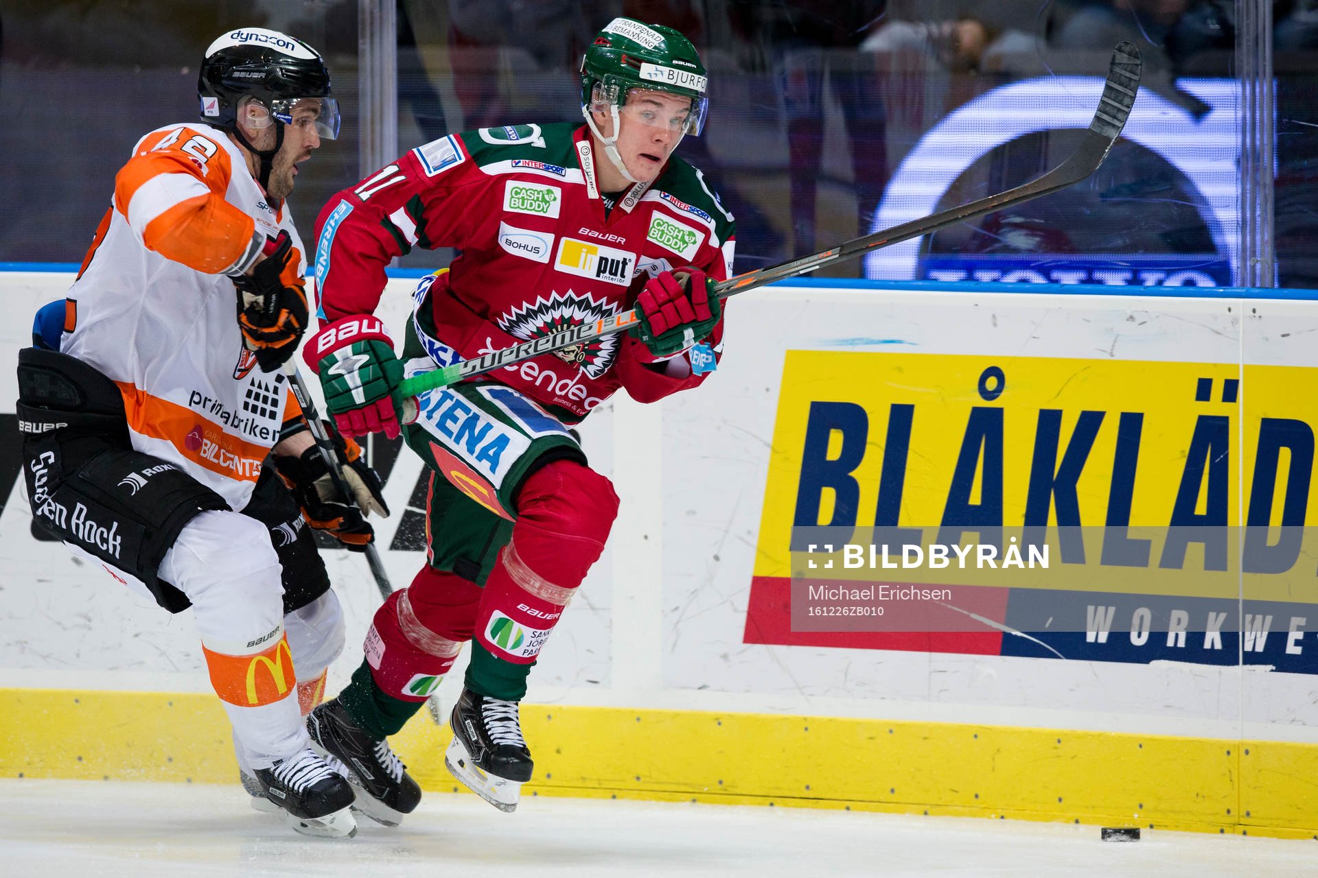 Frölundas Victor Olofsson före Karlskronas Niklas Arell