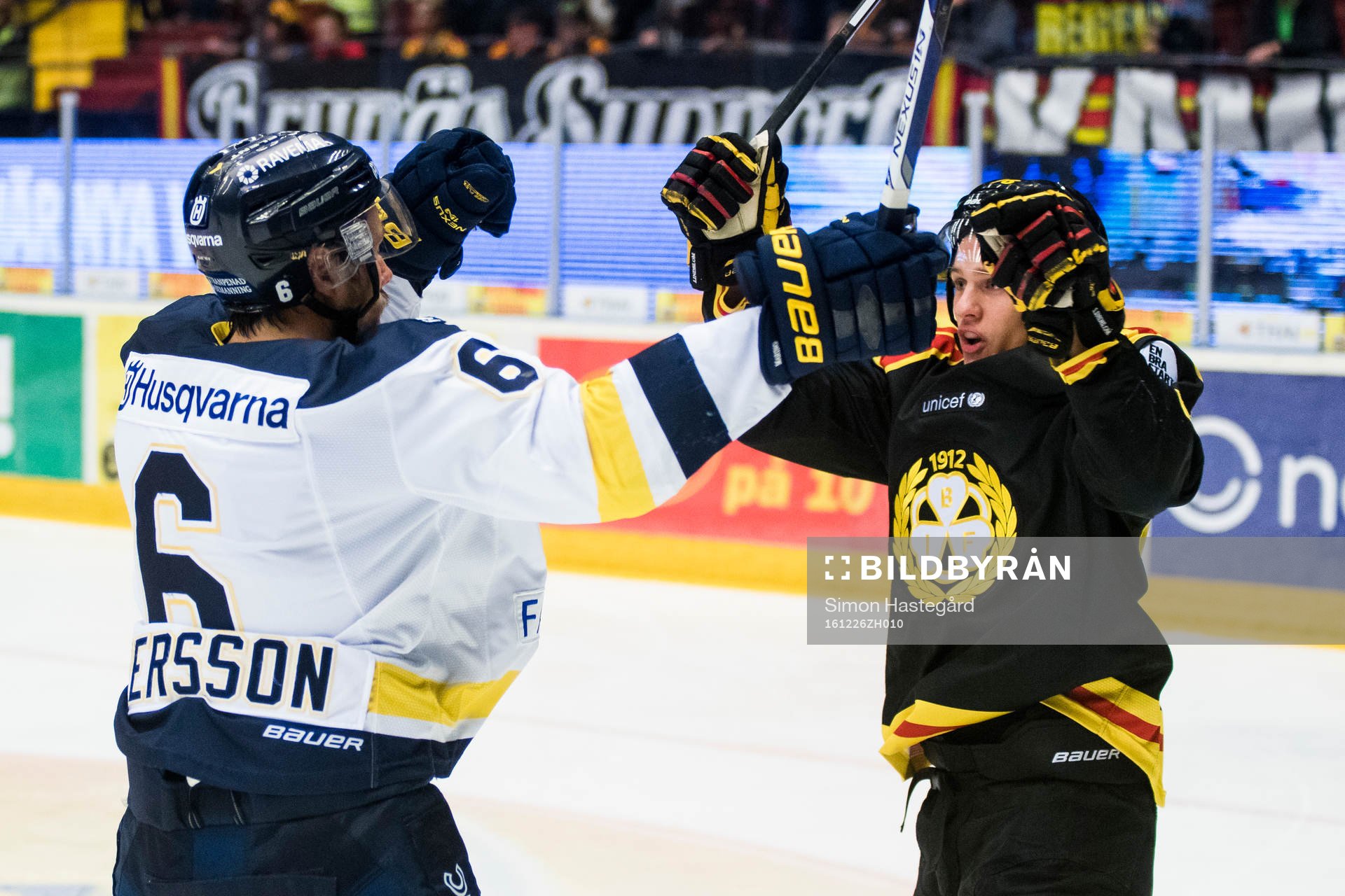 s Christoffer Persson och Brynäs Oskar Lindblom