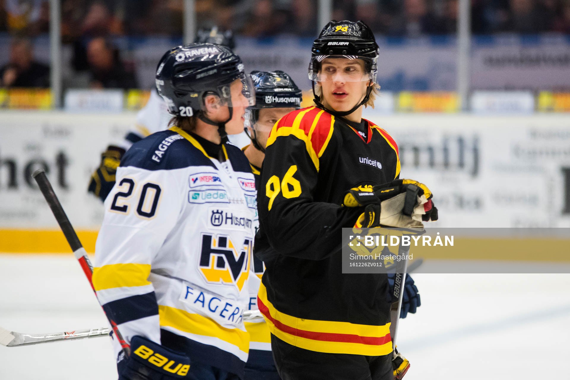 s Lawrence Pilut i samtal med Brynäs Oskar Lindblom