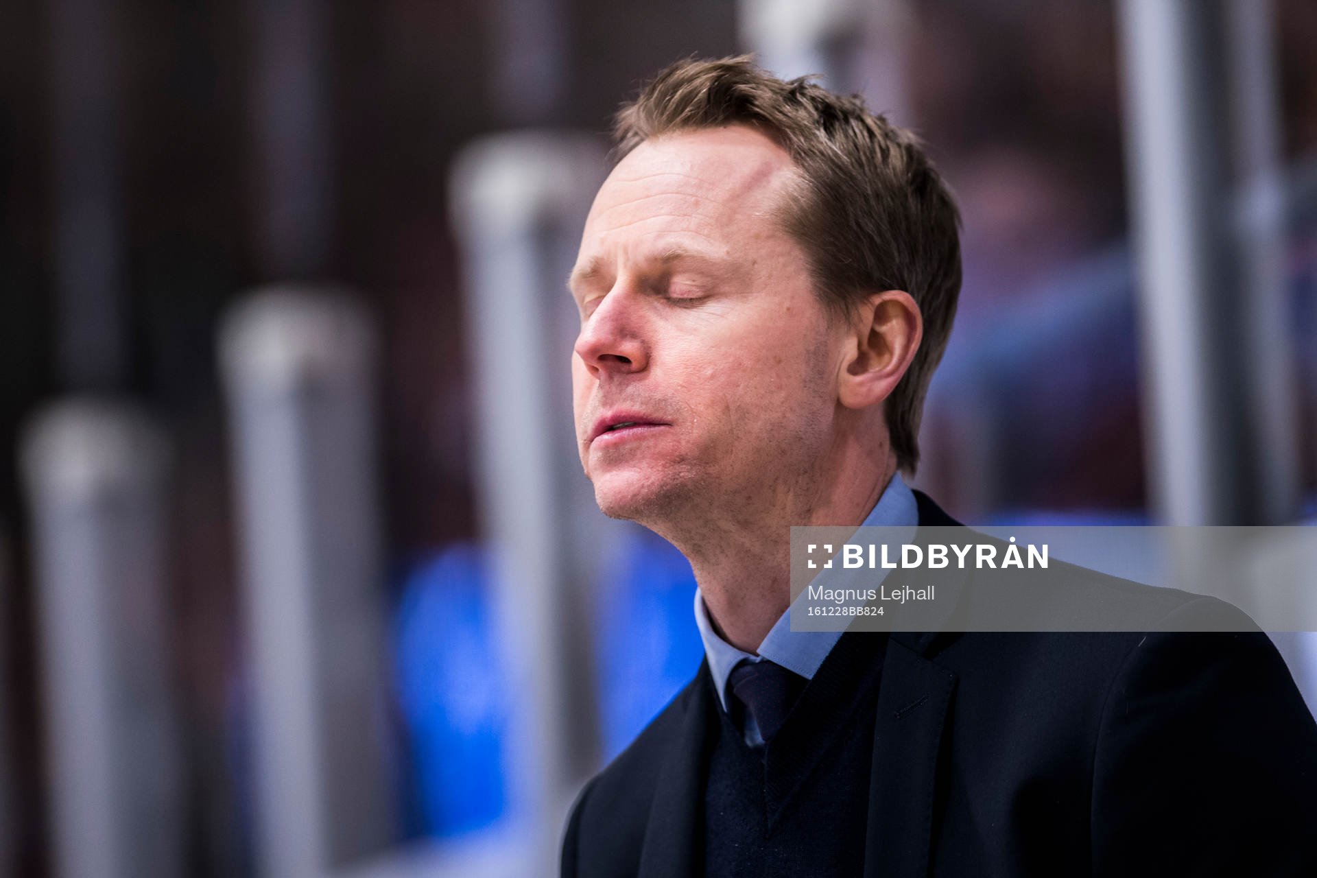 Djurgårdens tränare Robert Ohlsson deppar