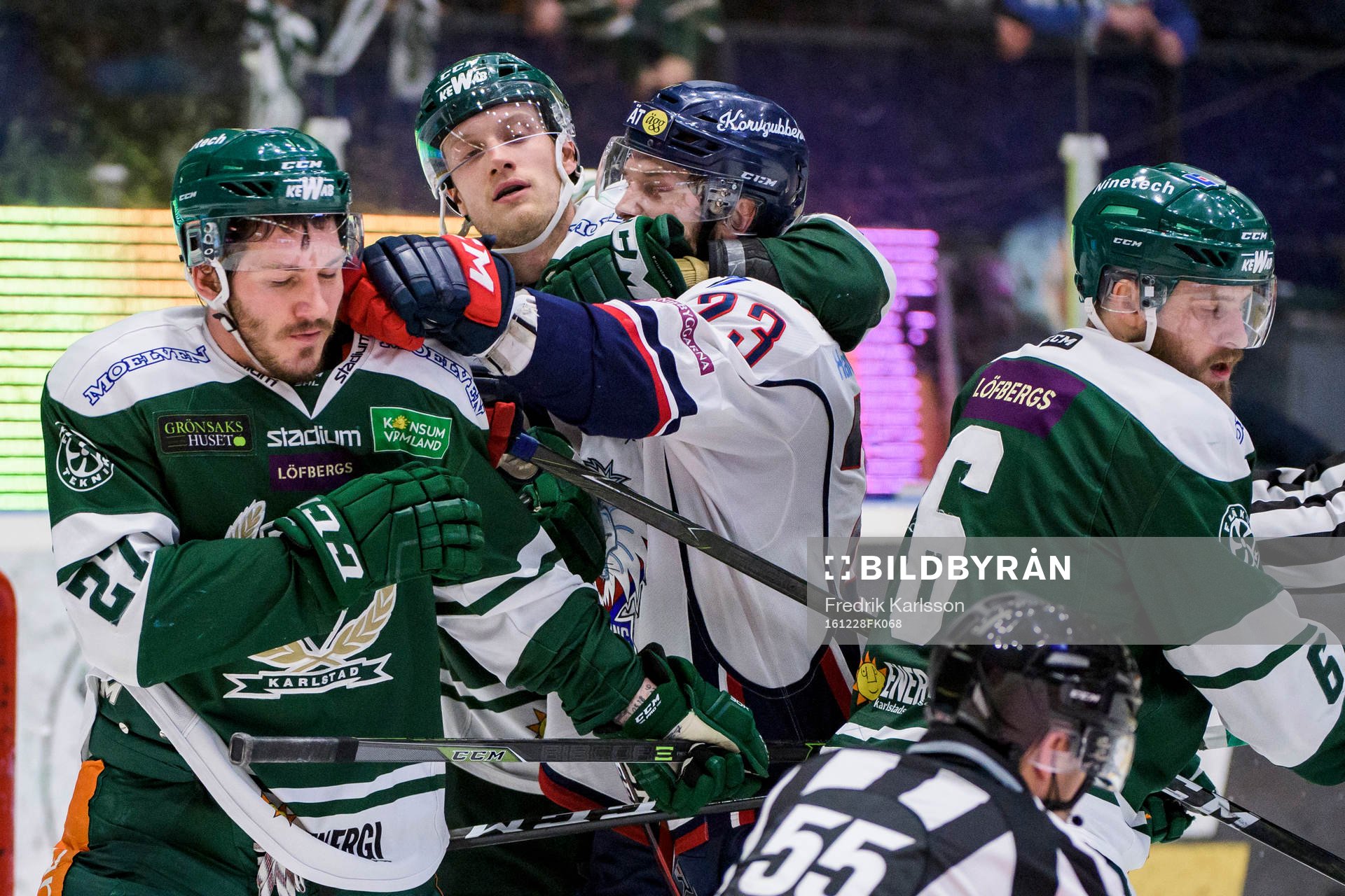 Färjestads John Persson, Mikael Wikstrand och Johan Ryno i