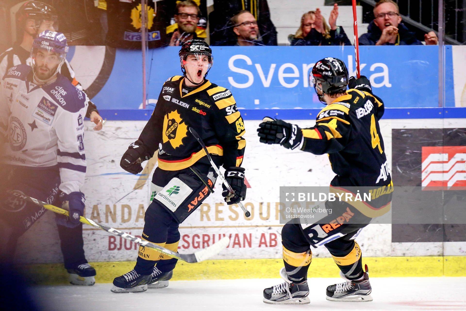 Skellefteås Sebastian Aho jublar