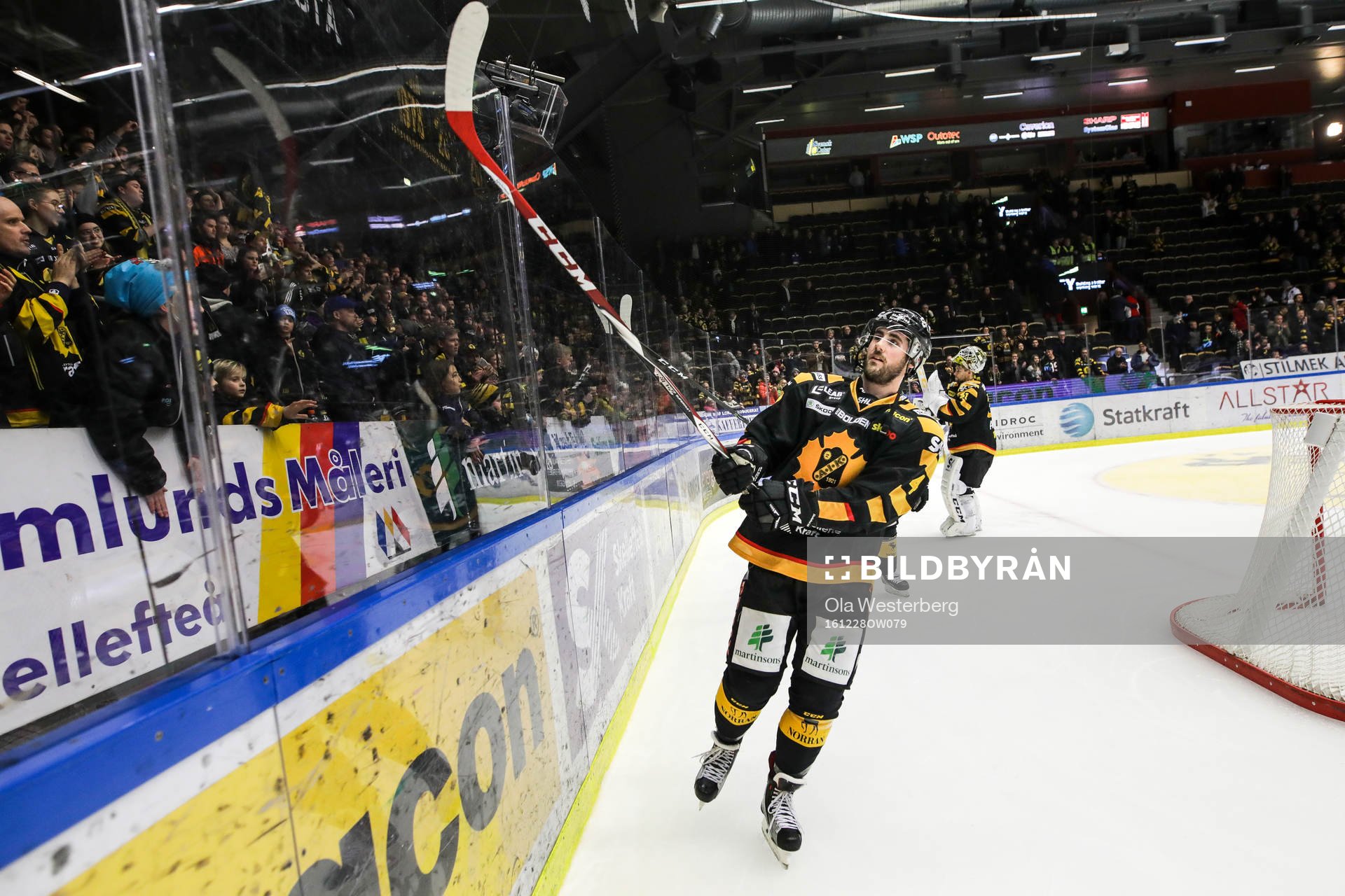Skellefteås Bud Holloway jublar
