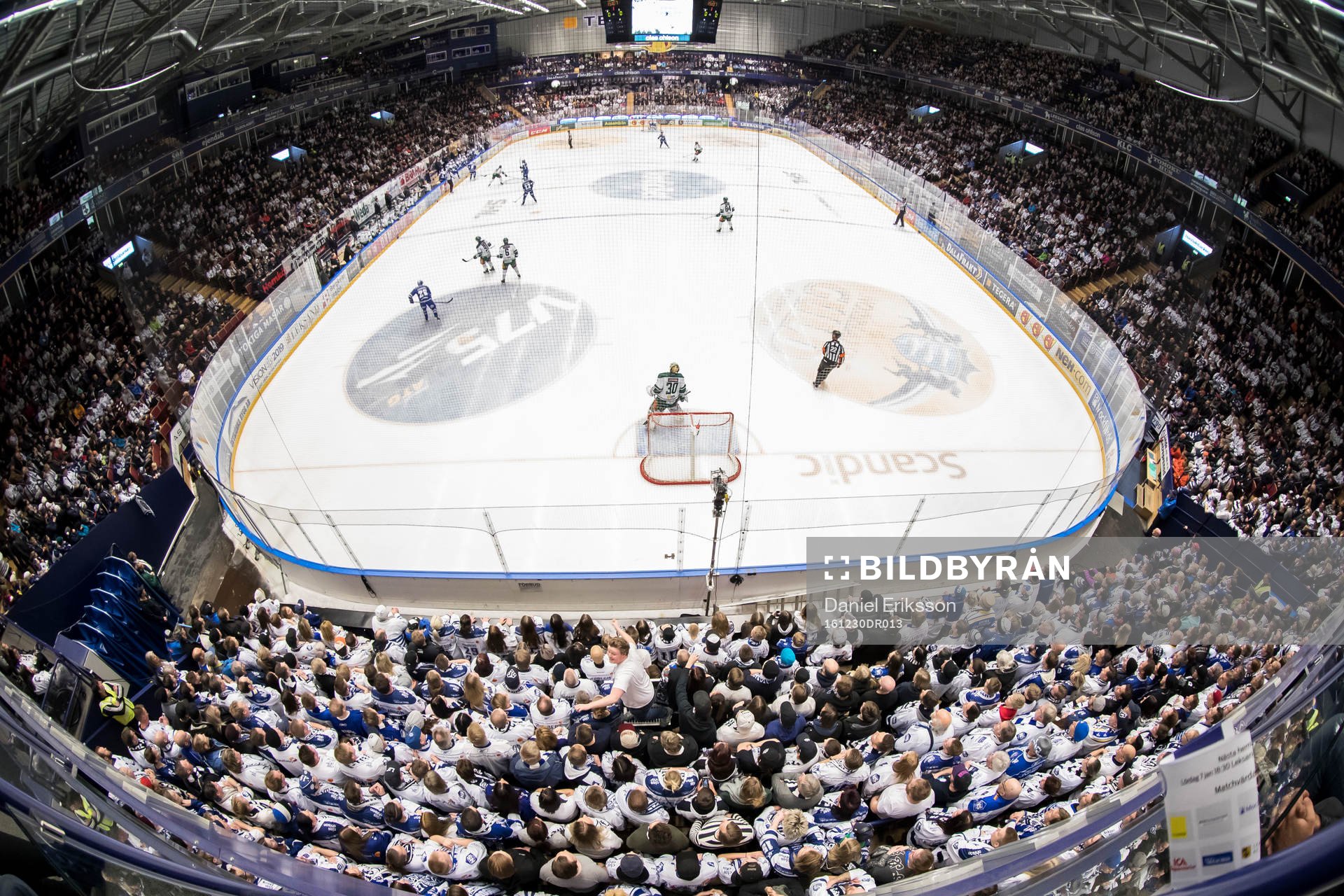 Leksand superstars norra stå i ishockeymatchen i SHL