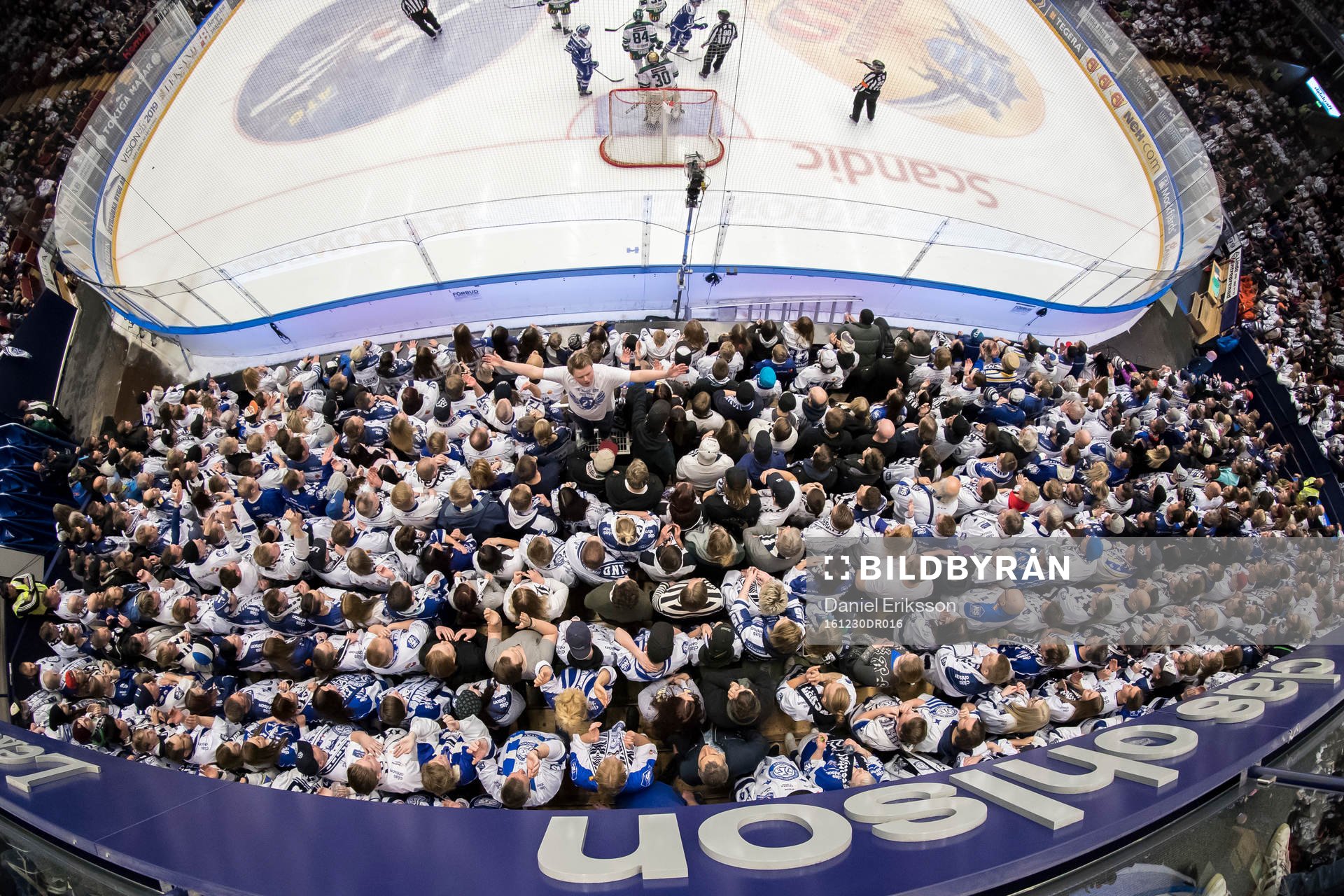Leksand superstars norra stå i ishockeymatchen i SHL