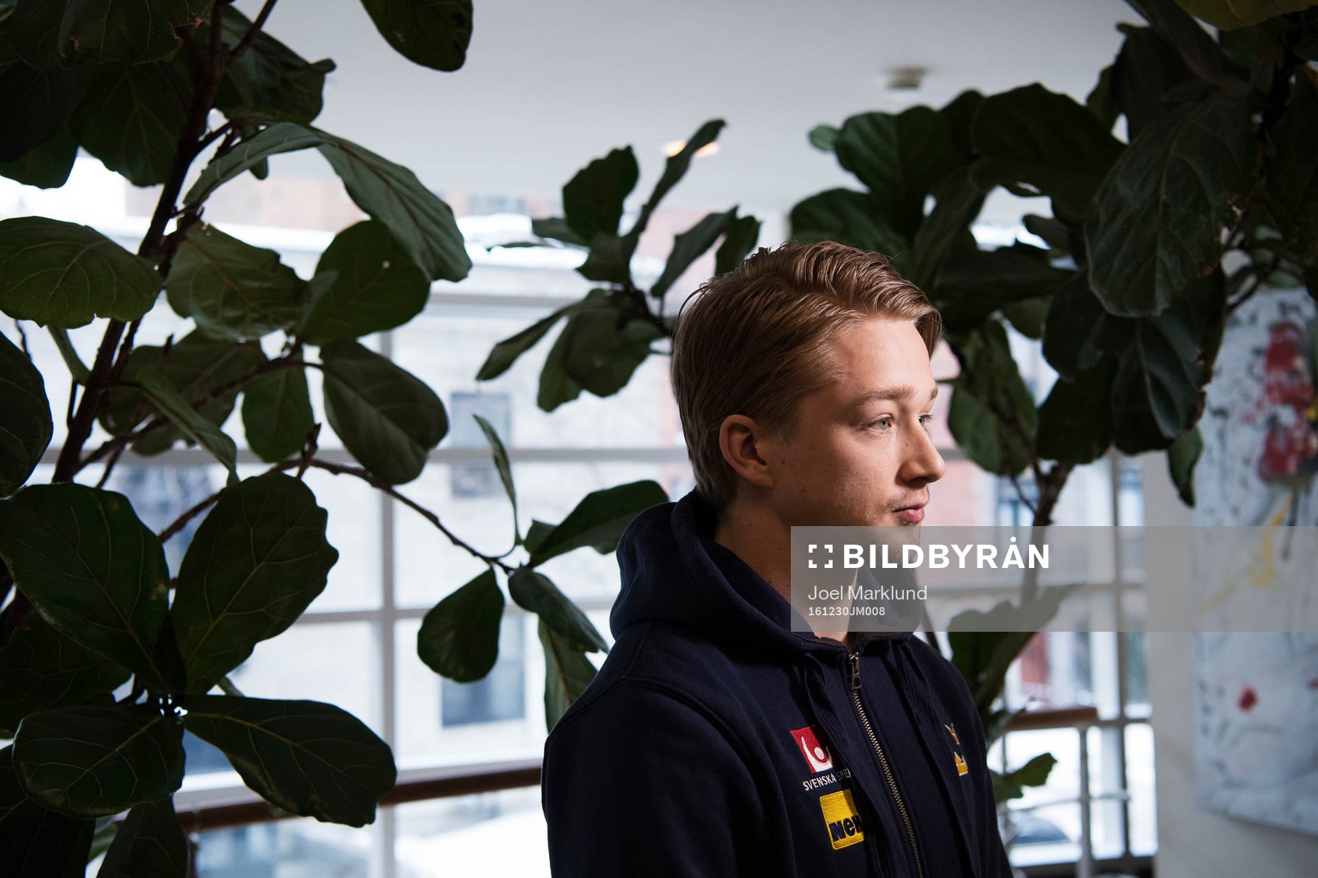 Rasmus Asplund på Sveriges ishockeylandslags pressträff