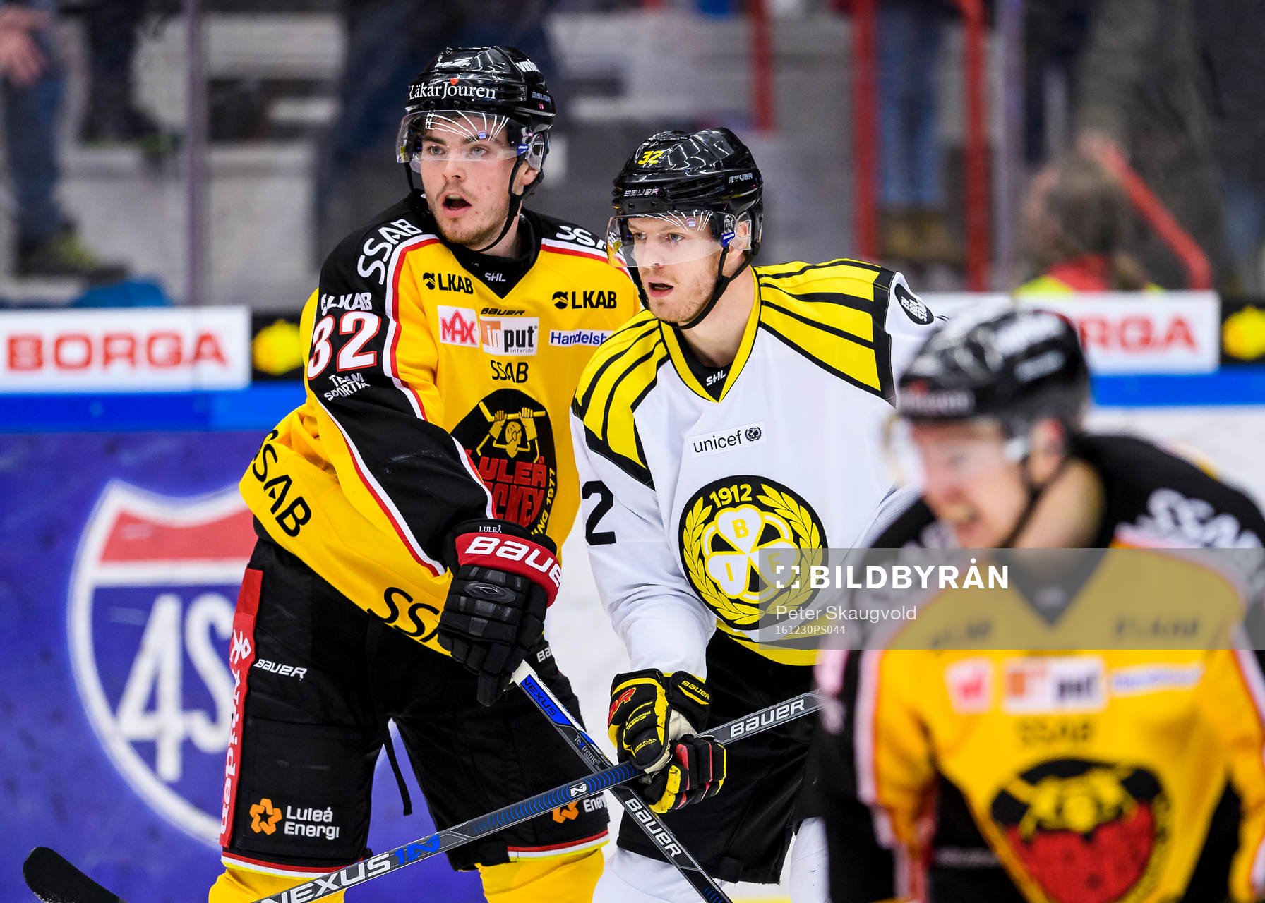 Luleås Oscar Engsund och Brynäs Nick Johnson