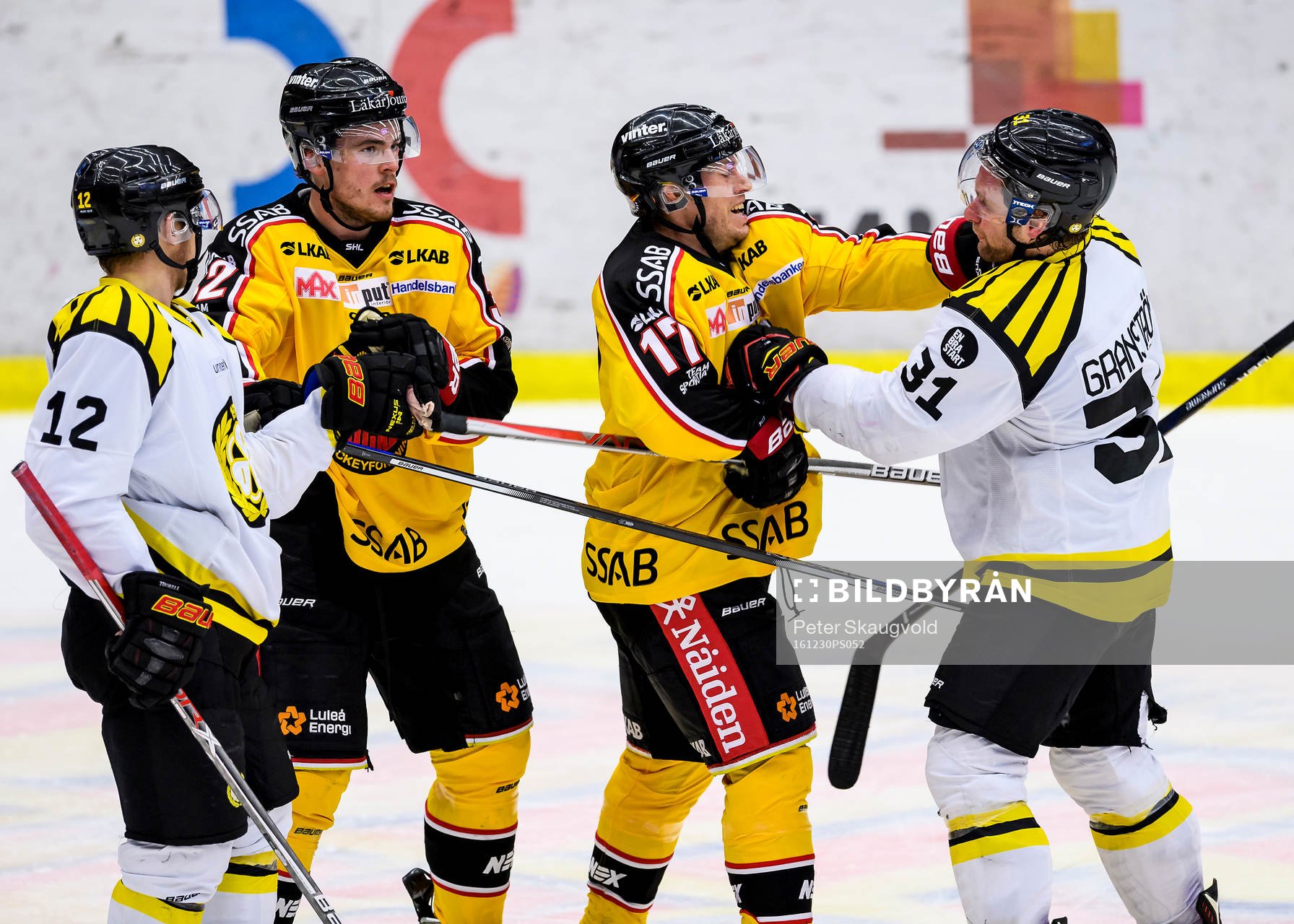 Luleås Andreas Falk i bråk med Brynäs Jonathan Granström