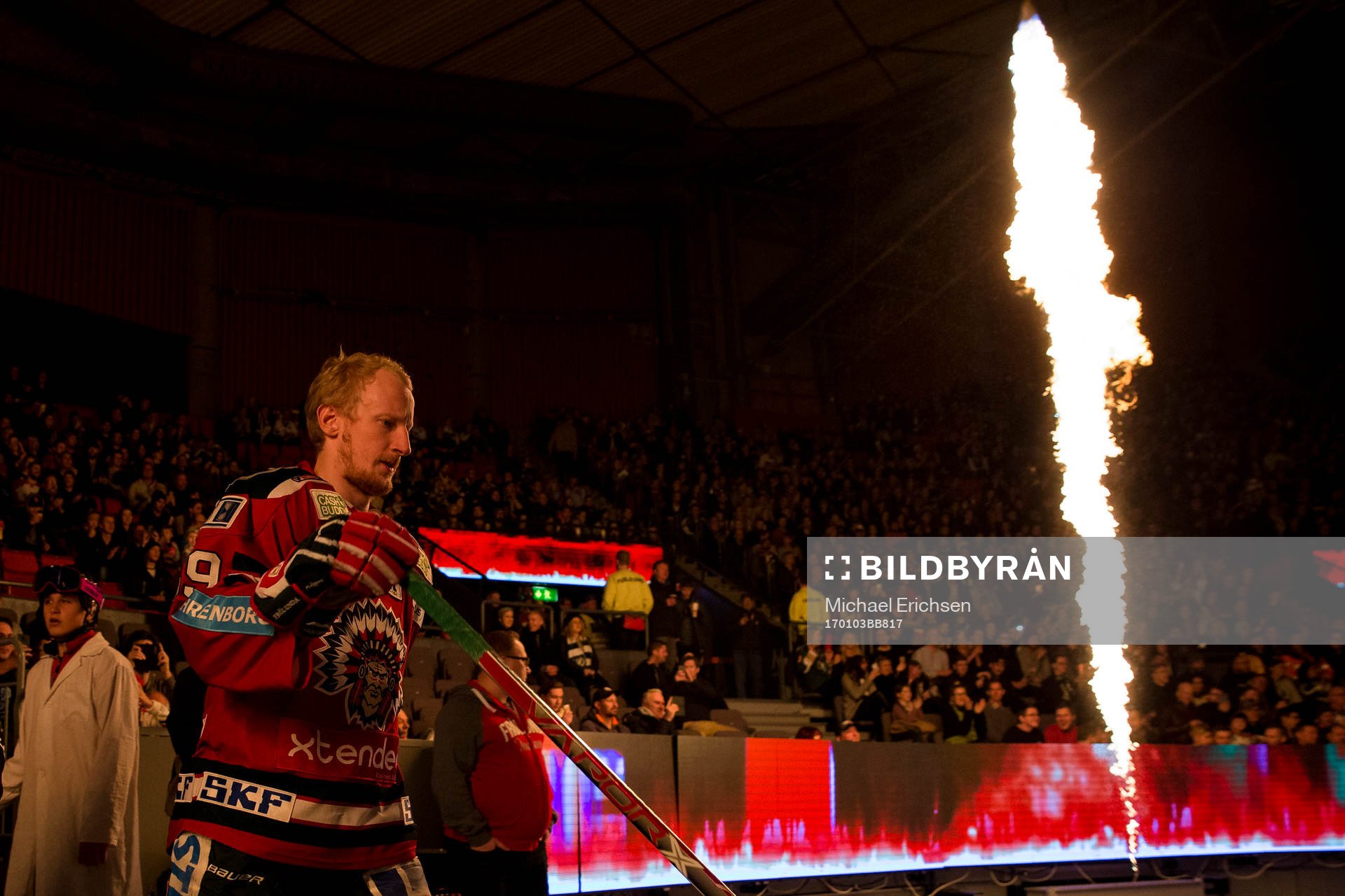 Frölundas Simon Hjalmarsson gör entré