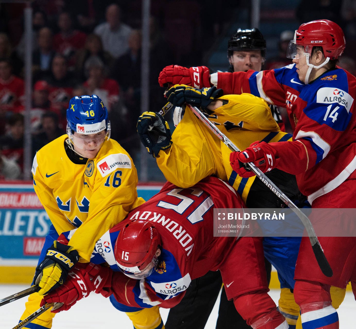 Sveriges Carl Grundström och Rasmus Asplund i bråk med