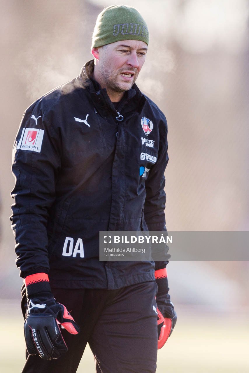 Helsingborgs målvakts tränare Daniel Andersson