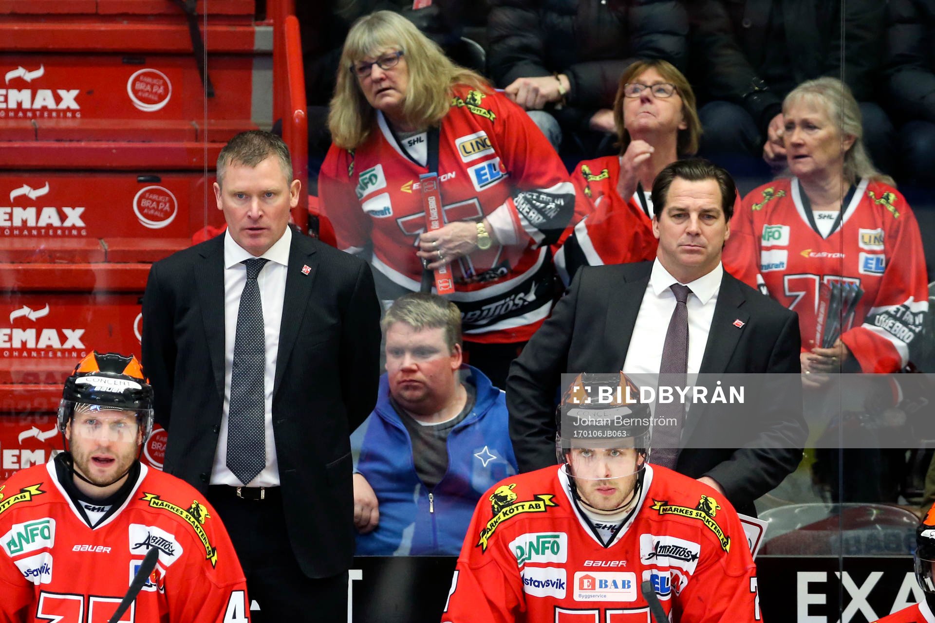 Örebros tränare Niklas Sundblad och assiterande tränare