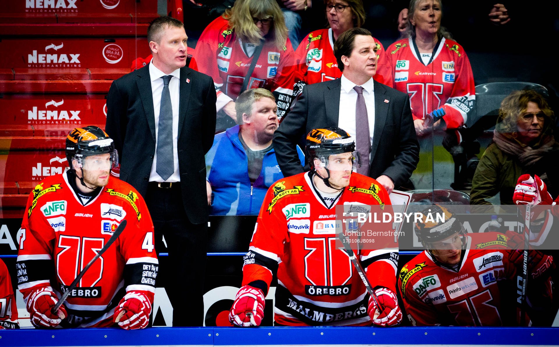 Örebros tränare Niklas Sundblad och assiterande tränare