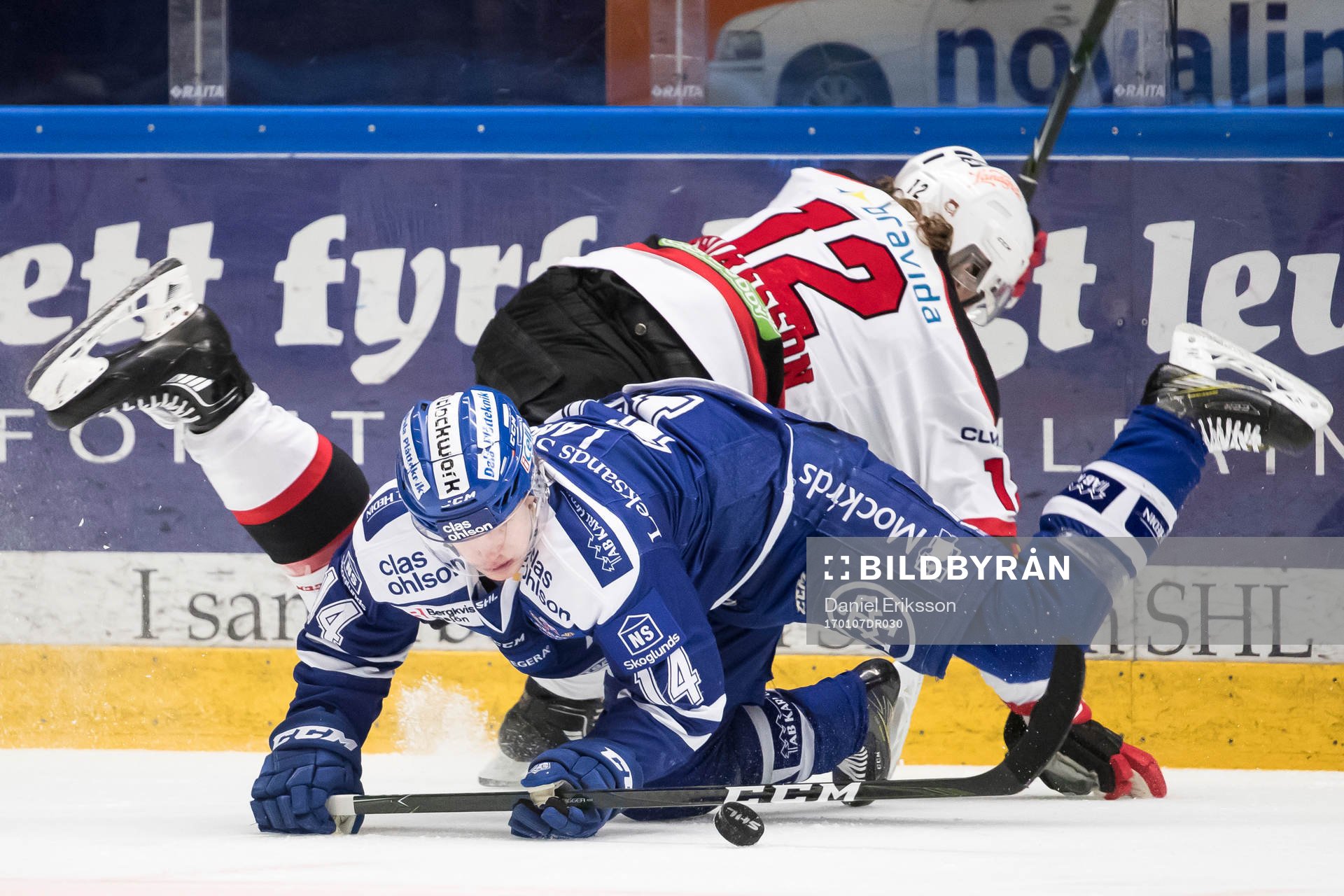 Leksands Oskar Lang och Malmö Redhawks Andreas Thuresson i