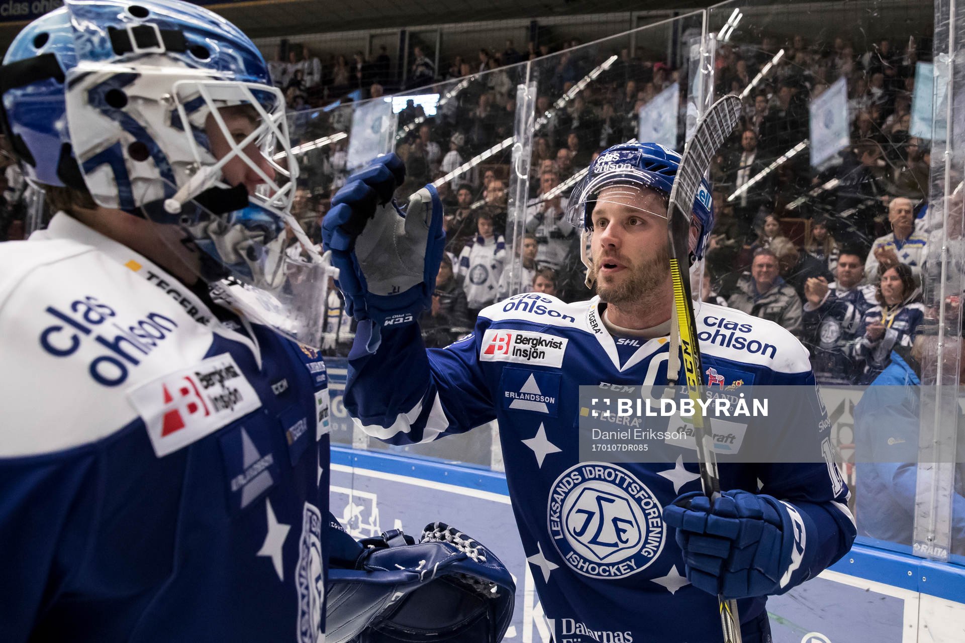 Leksands Jesper Ollas och målvakt Henrik Haukeland