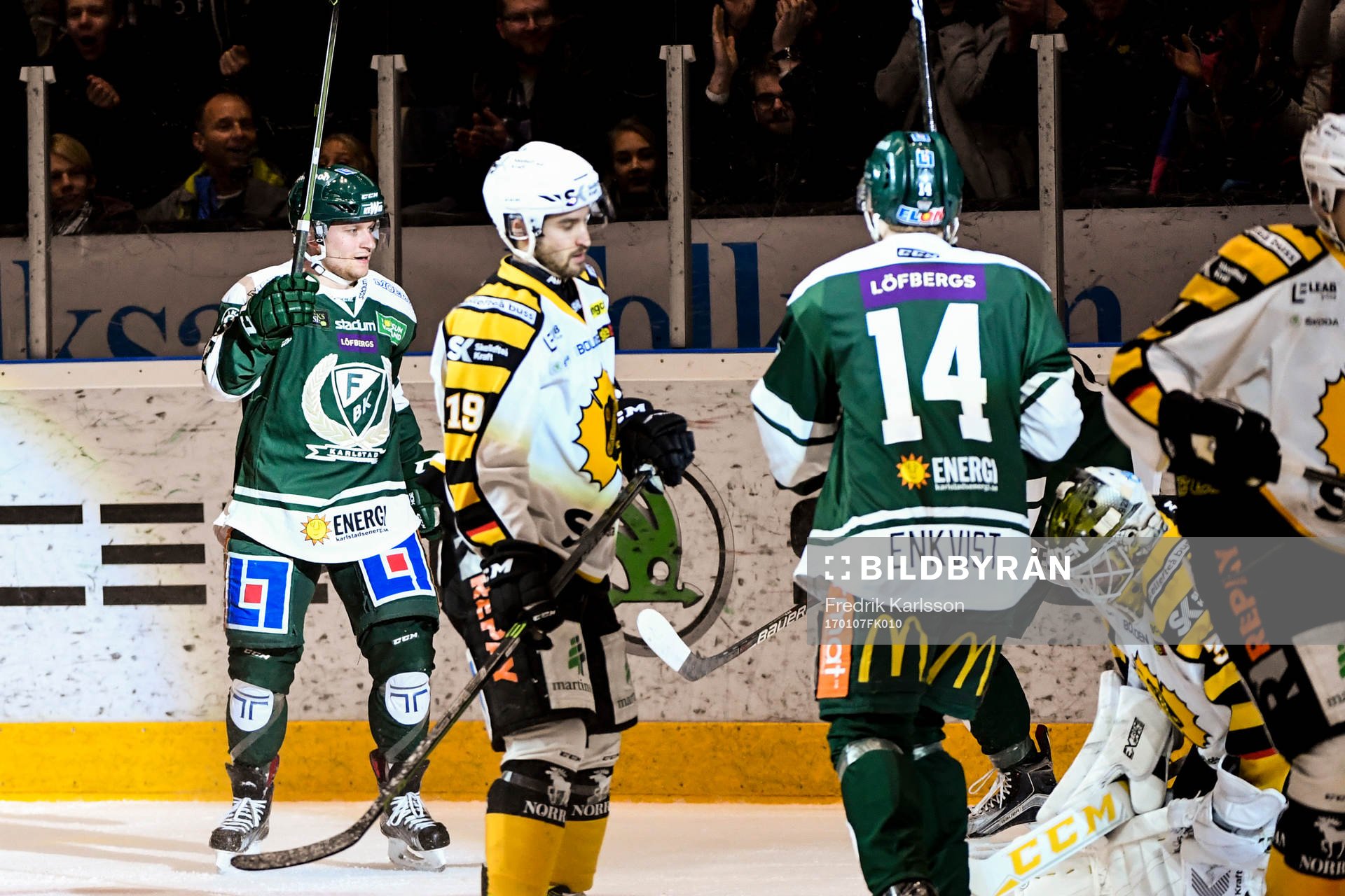 Färjestads Marcus Nilsson jublar