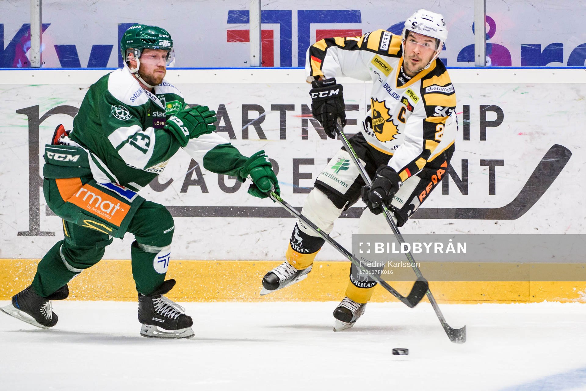 Färjestads Linus Persson och Skellefteås Jimmie Ericsson