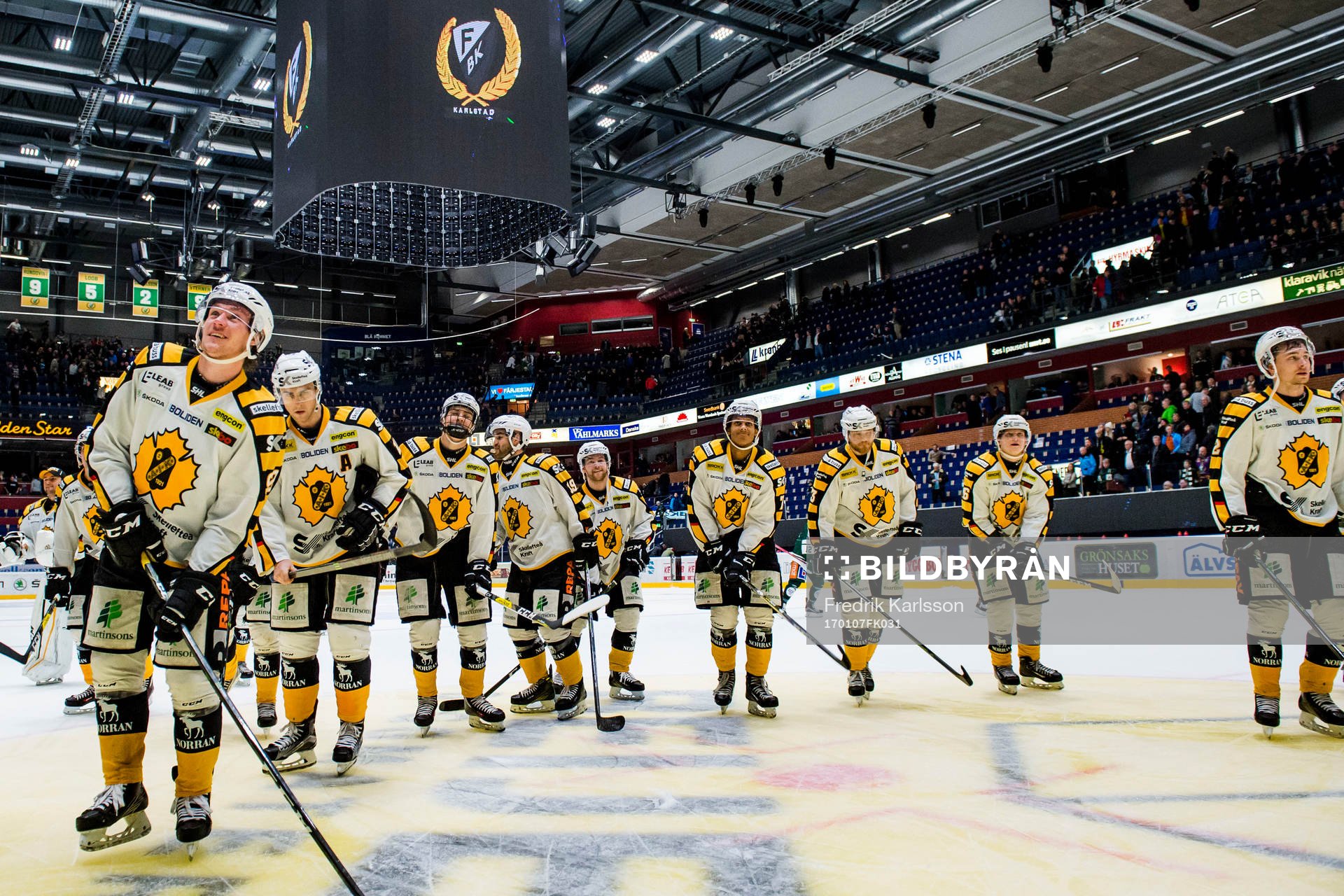 Skellefteåspelare jublar